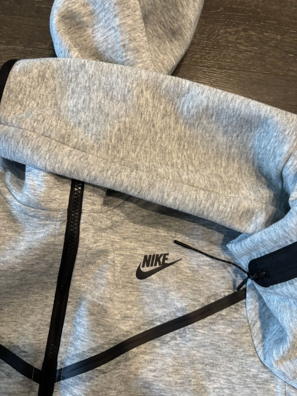 Nike Men’s M Grey Nike Tech Fleece Hoodie - Gently Worn,Excellent Size US M / EU 48-50 / 2 - 2 Thumbnail