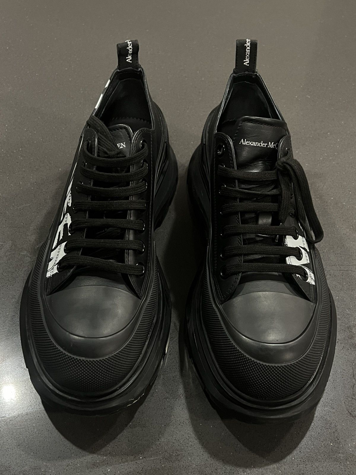 Alexander McQueen Alexander McQueen Logo Printed Low-Top Size US 11 / EU 44 - 3 Thumbnail