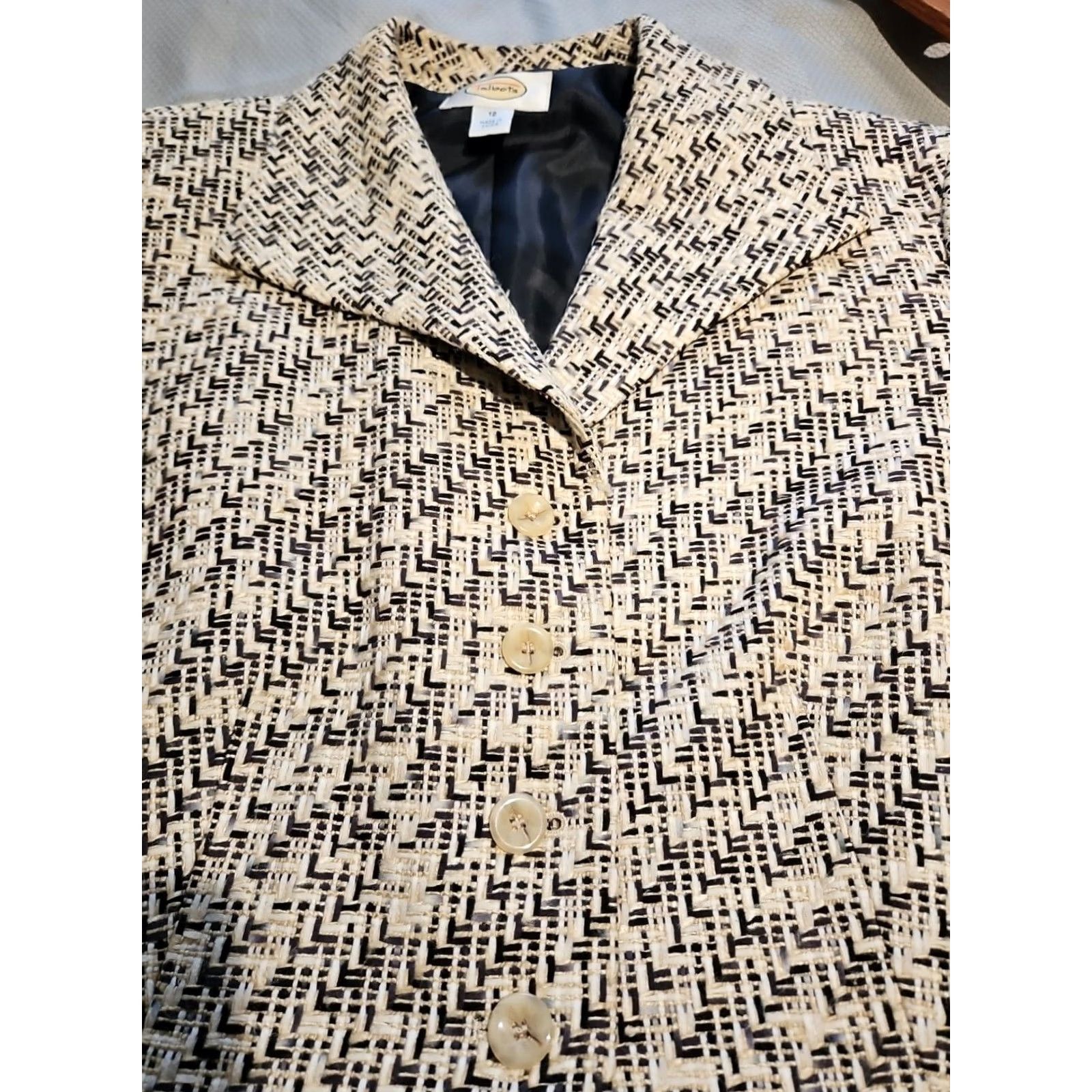 Talbots VINTAGE Talbots Womens Jacket Size 12 Beige Silk Blend Blazer Button Tan Top Blazer Jacket Size XL / US 12-14 / IT 48-50 - 2 Thumbnail