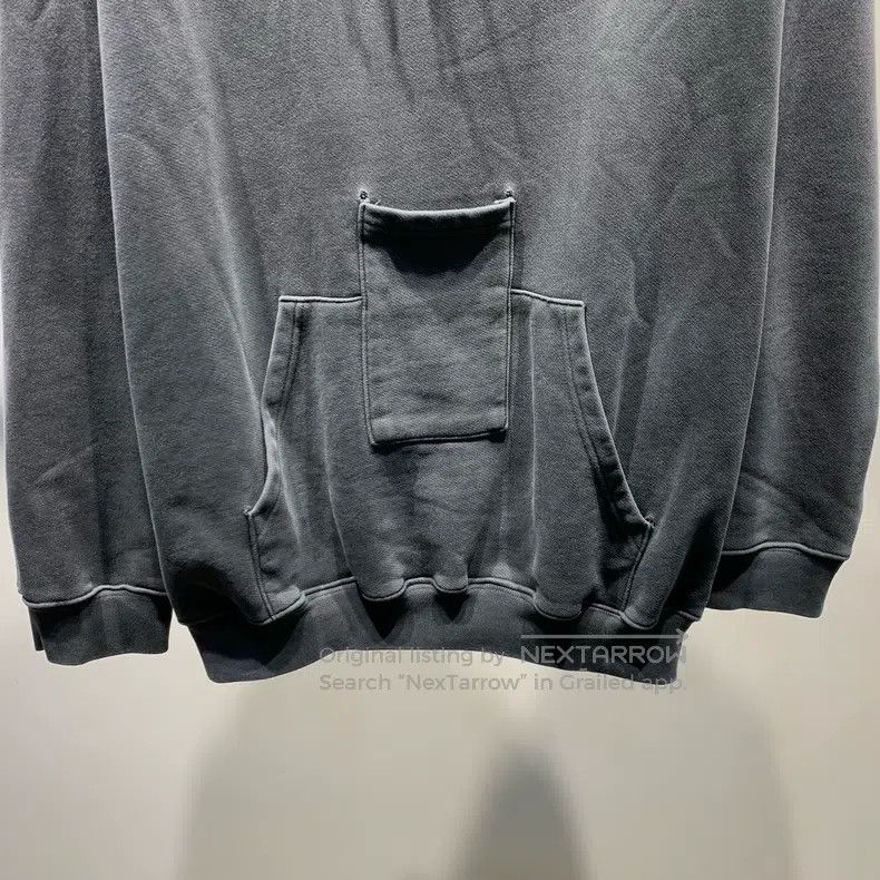 Balenciaga Balenciaga Distressed Back Logo Hooded Sweatshirt Size US S / EU 44-46 / 1 - 4 Thumbnail