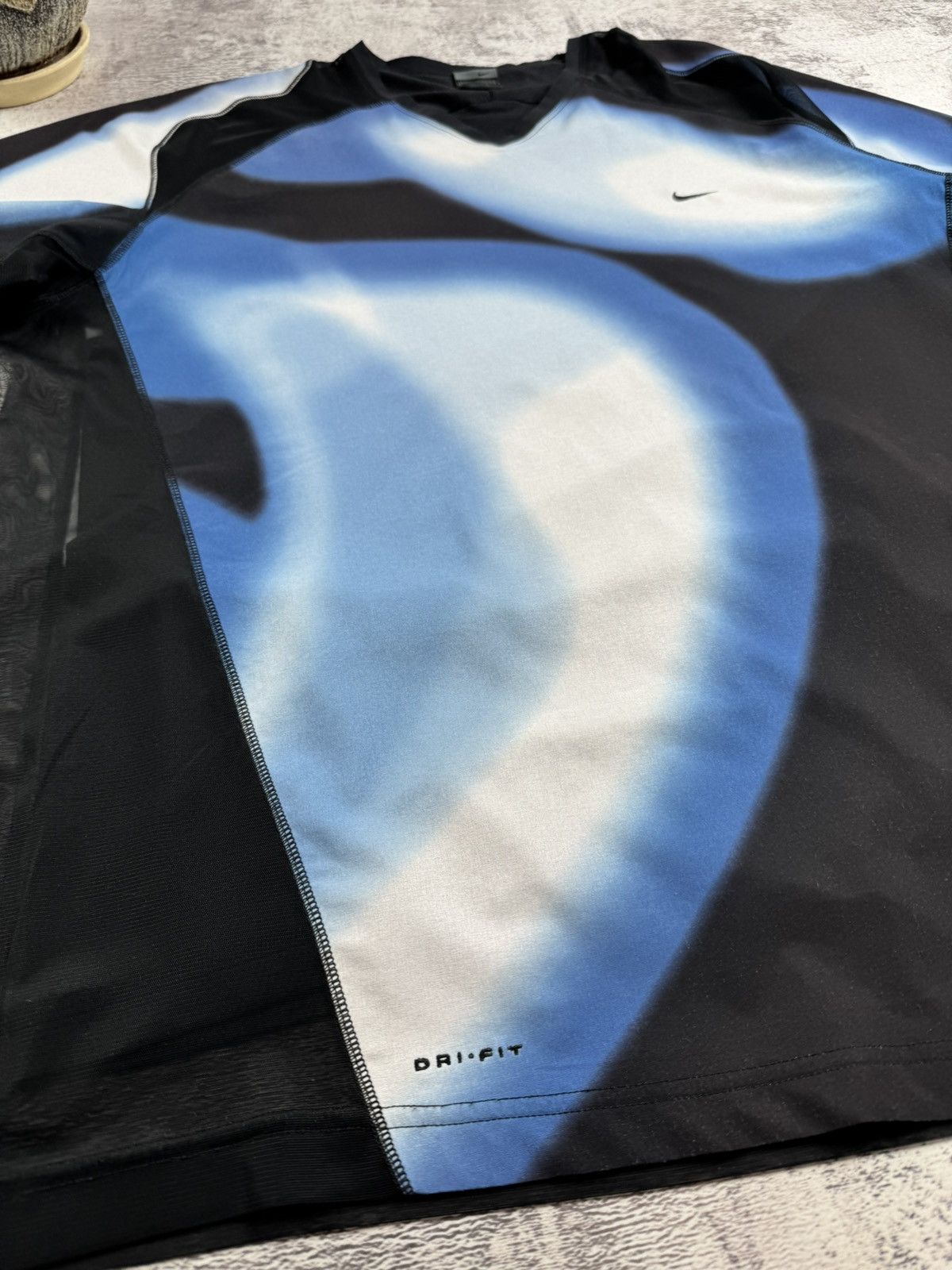 Nike RARE Roger Federer Nike RF 2003 Dubai Australian Open Tennis Cup Jersey T Shirt Size US L / EU 52-54 / 3 - 11 Thumbnail