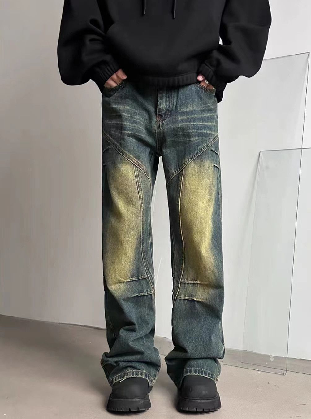Vintage loose washed pleated bootcut jeans