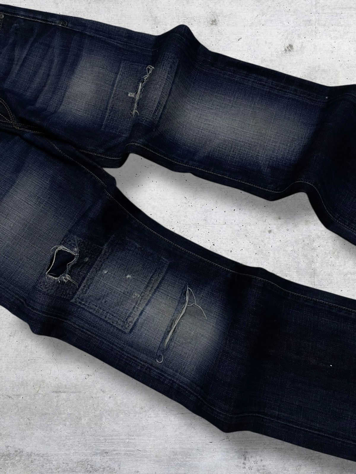 Hysteric Glamour VINTAGE BLOOD & GLITTER DISTRESSING DARK INDIGO ROCK DENIM Size US 29 - 6 Thumbnail