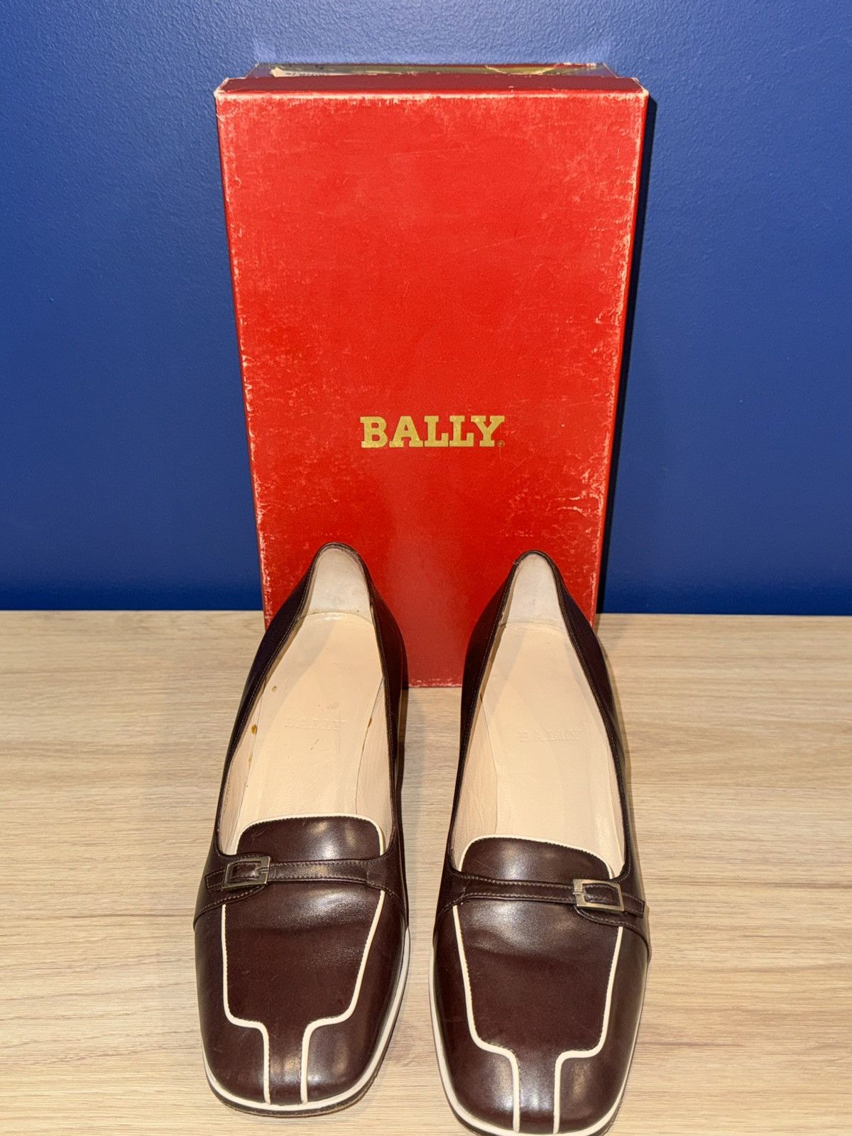 Bally Vintage Bally Made in Italy Leather Pumps (EU 35.5) Size US 5 / IT 35 - 2 Thumbnail