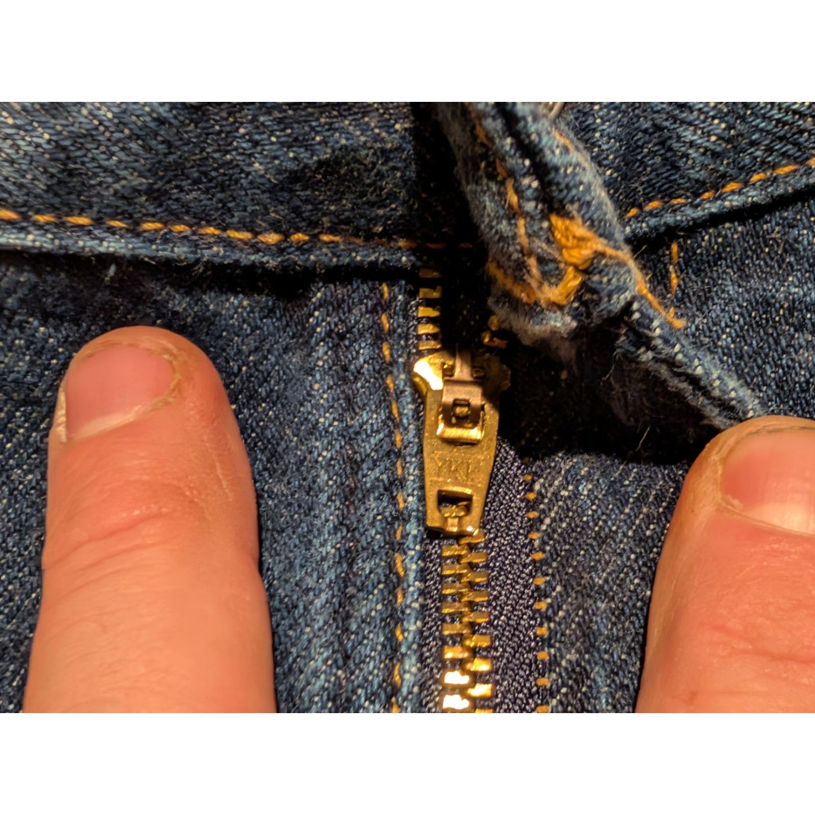 Levi's VINTAGE Levi's Jeans 36 x 30 Regular Dark Wash Denim 505 Straight Leg Men’s Size US 36 / EU 52 - 5 Thumbnail