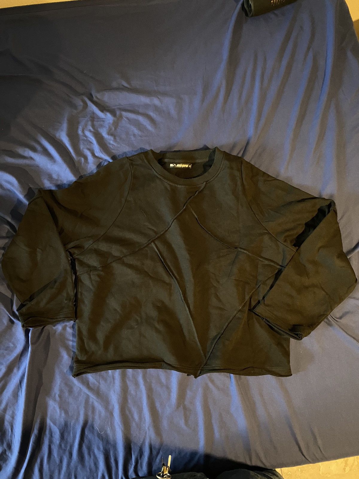 Designer × Vintage cropped boxy distressed long sleeve from süi generis Size US XL / EU 56 / 4 - 1 Thumbnail