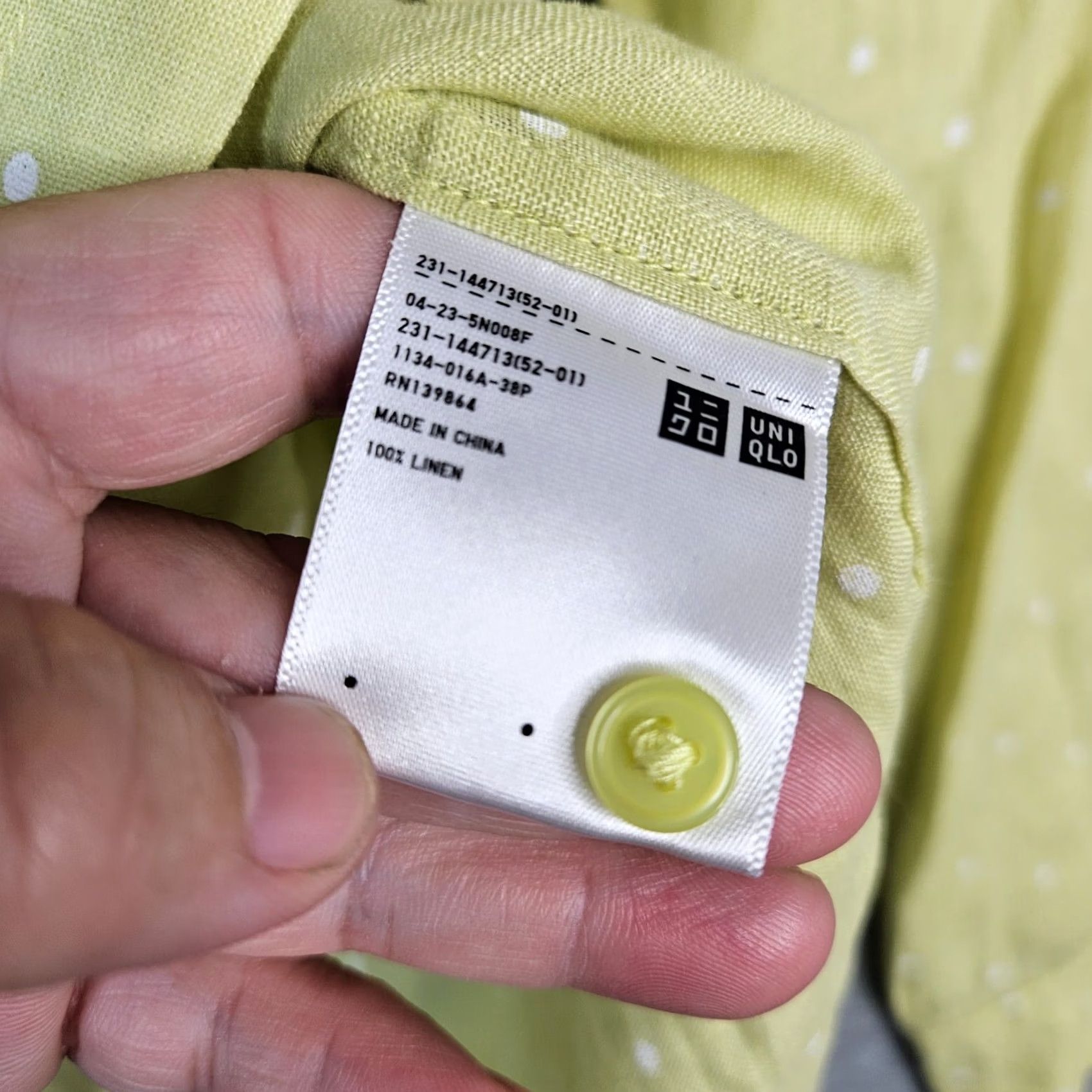 Uniqlo Uniqlo Shirt Button-Up Linen Yellow White Polka Dot Size S Regular Womens Classic Button-Up Shirt Womens Size S / US 4 / IT 40 - 6 Thumbnail
