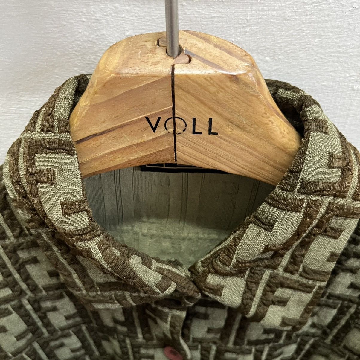 Fendi Rare Vintage Fendi Zucca FF Monogram Unisex Button Up Shirts Size US XXS / EU 40 - 8 Thumbnail