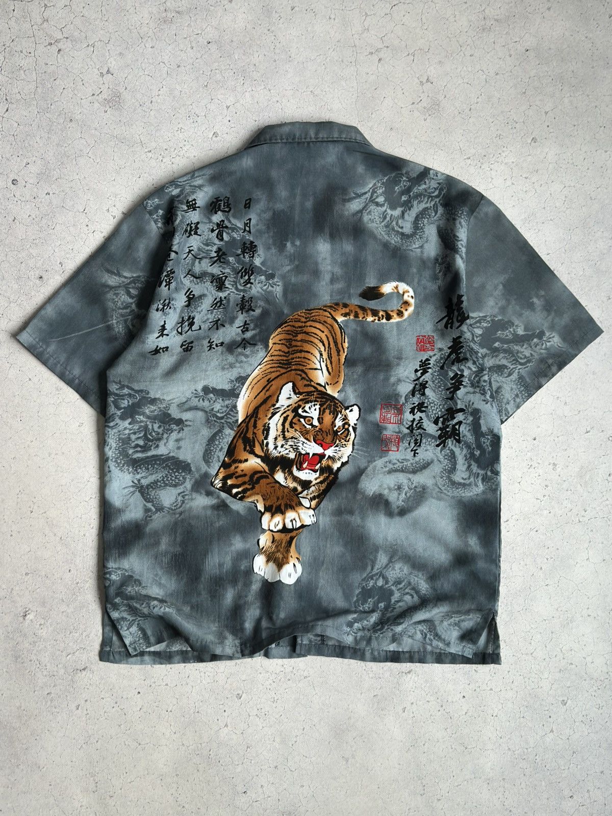Japanese Brand Vintage Hawaiian Japanese Tiger Dragon Print Shirt Size US L / EU 52-54 / 3 - 3 Thumbnail