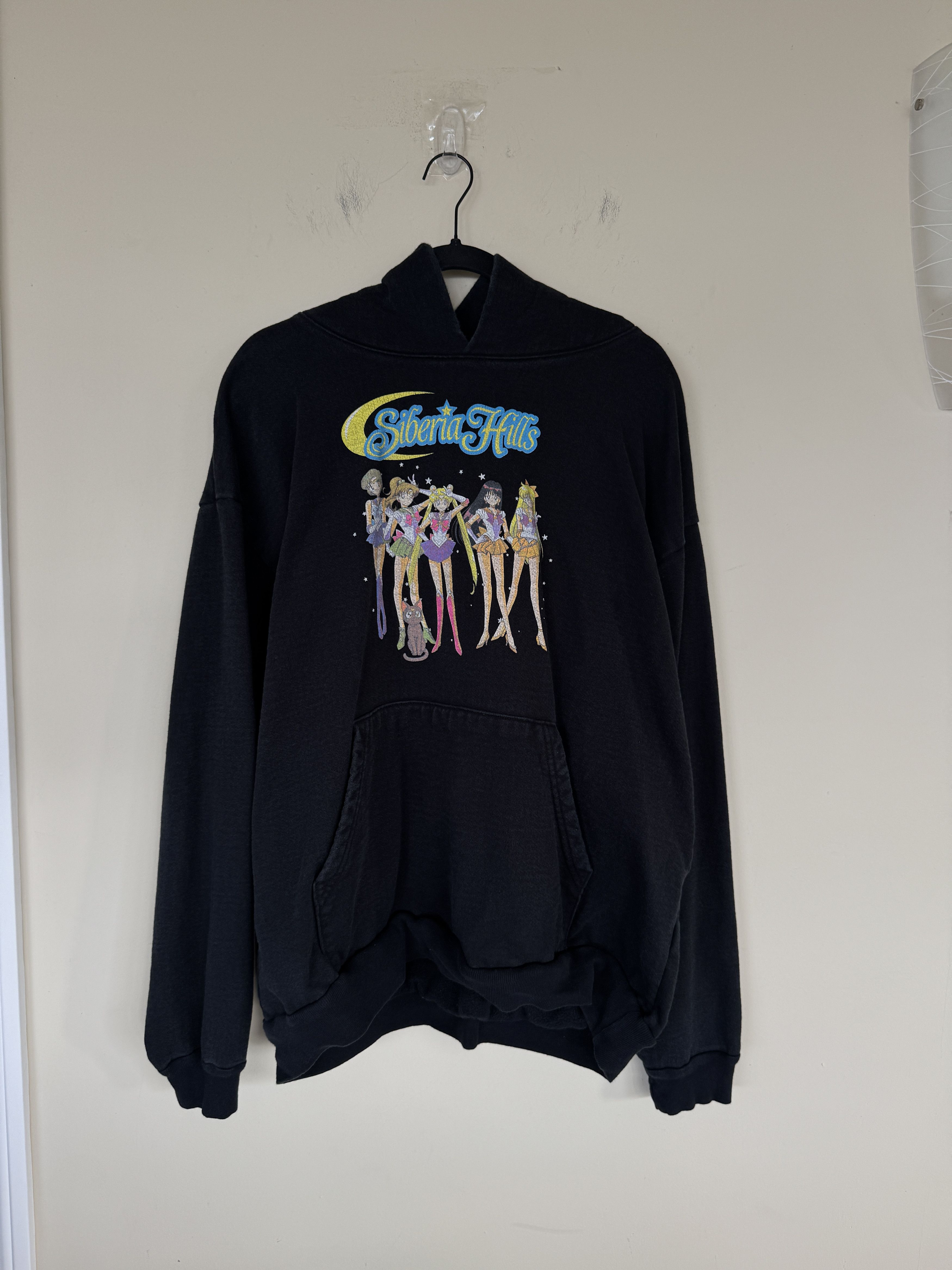 Siberia Hills Siberia Hills Anime Girls Hoodie Size US XL / EU 56 / 4 - 1 Thumbnail