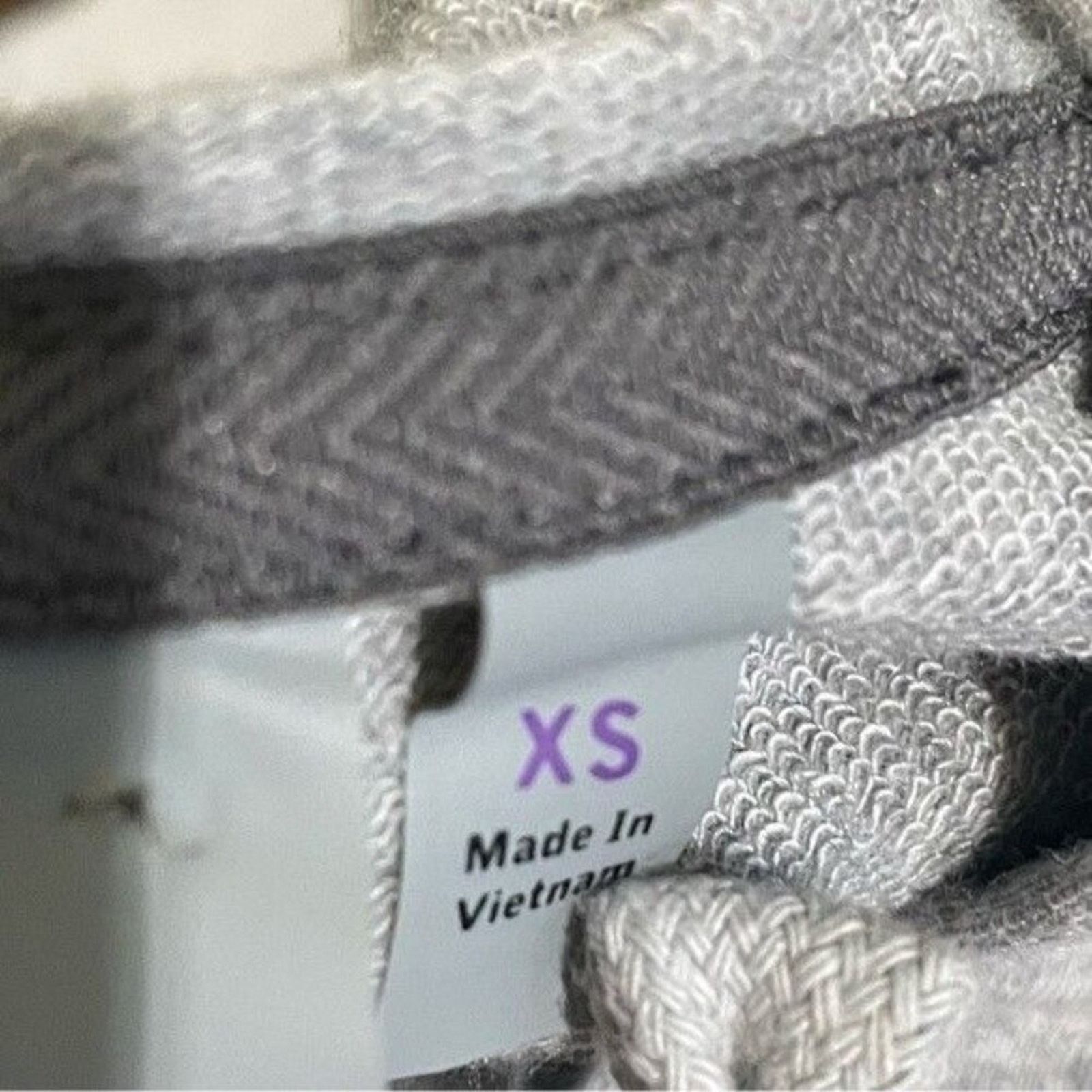 Athleta Athleta Hoodie Womens XS Idyllwild Fitted Activewear Gray Size XS / US 0-2 / IT 36-38 - 12 Thumbnail