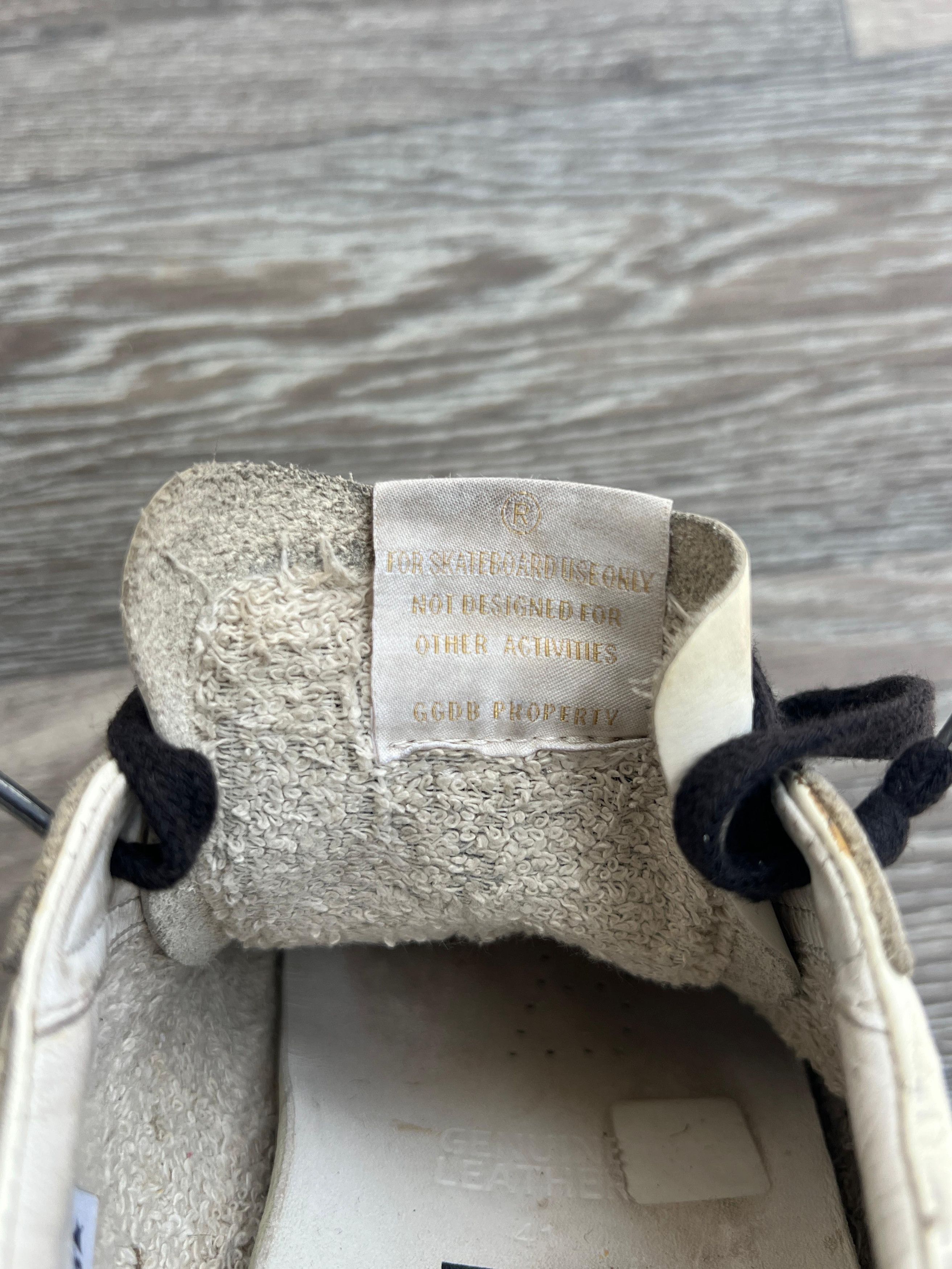 Golden Goose Golden Goose Superstar Low Top Sneaker Sz 41 Size US 8 / EU 41 - 11 Thumbnail