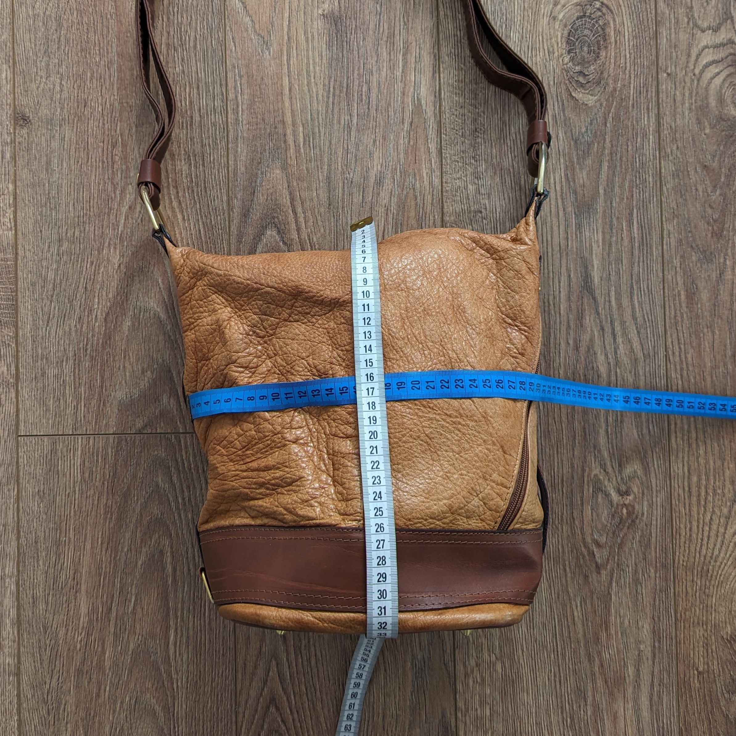Other Vintage Valentino Di Paolo Leather Bucket Bag Made in Italy Size ONE SIZE - 19 Thumbnail