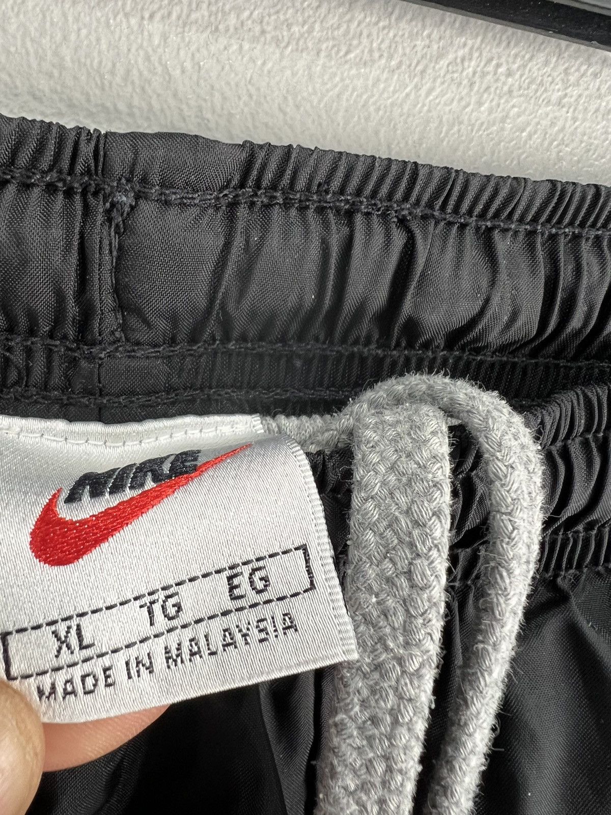 Nike Vintage Nike track Pants swoosh check XL Size US 36 / EU 52 - 3 Thumbnail