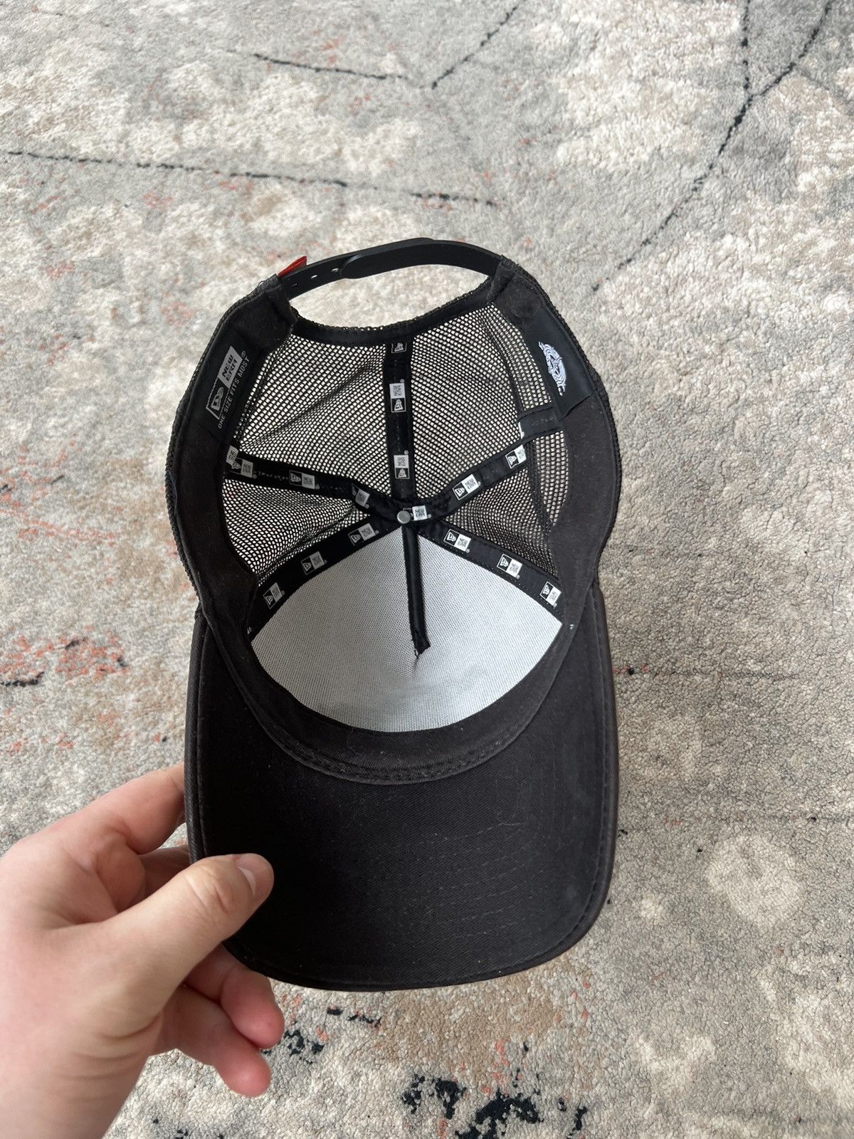 Disney New Era Looney Tunes Cap Size ONE SIZE - 3 Thumbnail