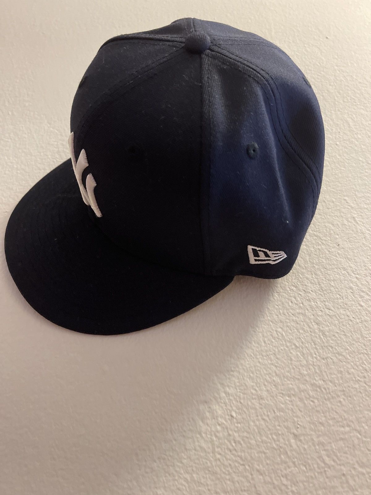 New Era New Era Yankee Fitted 7 1/8 (High Crown) Size 36 - 3 Thumbnail