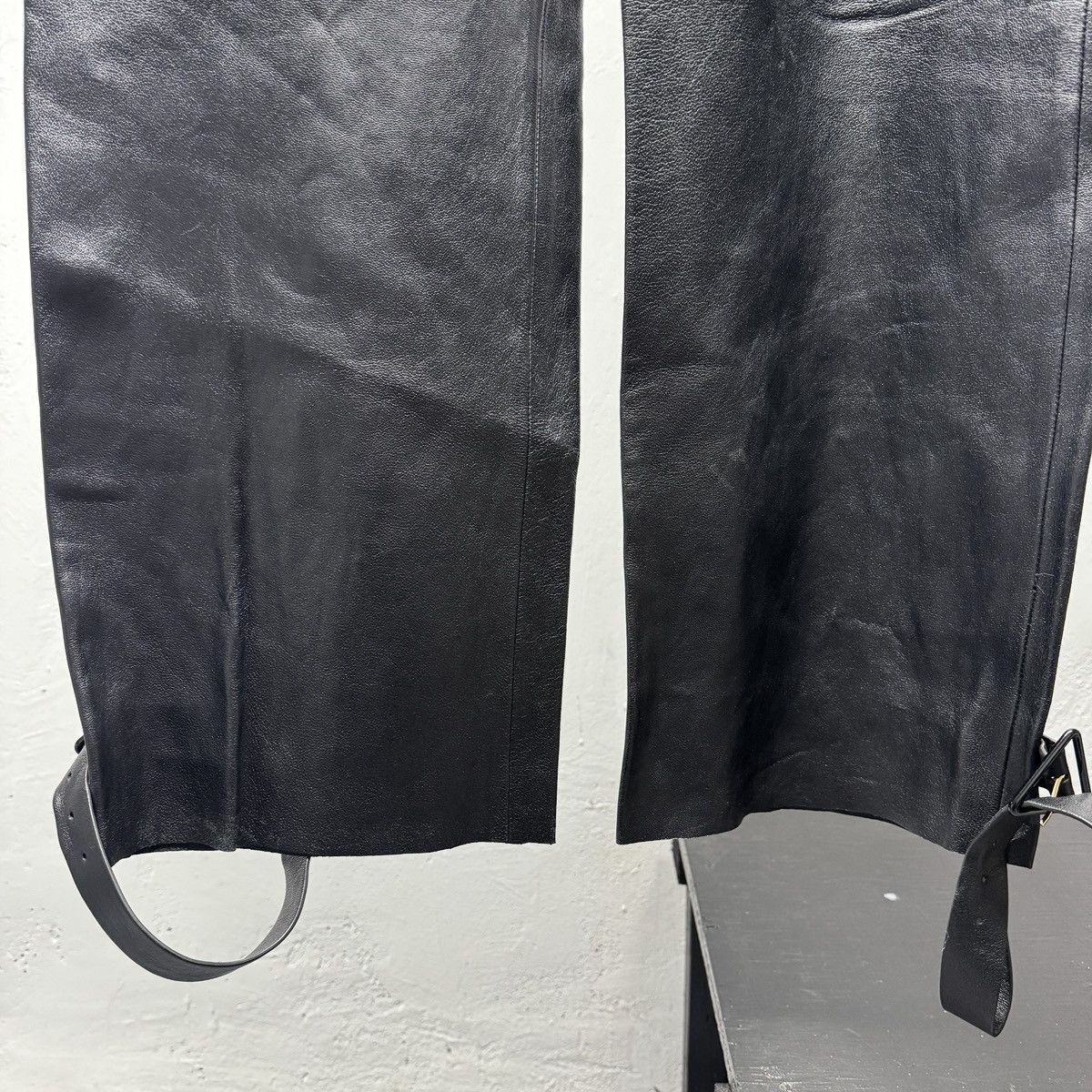 Bottega Veneta Bottega Veneta Pre Spring 2020 Leather Buckle Trouser Pants Size US 34 / EU 50 - 7 Thumbnail