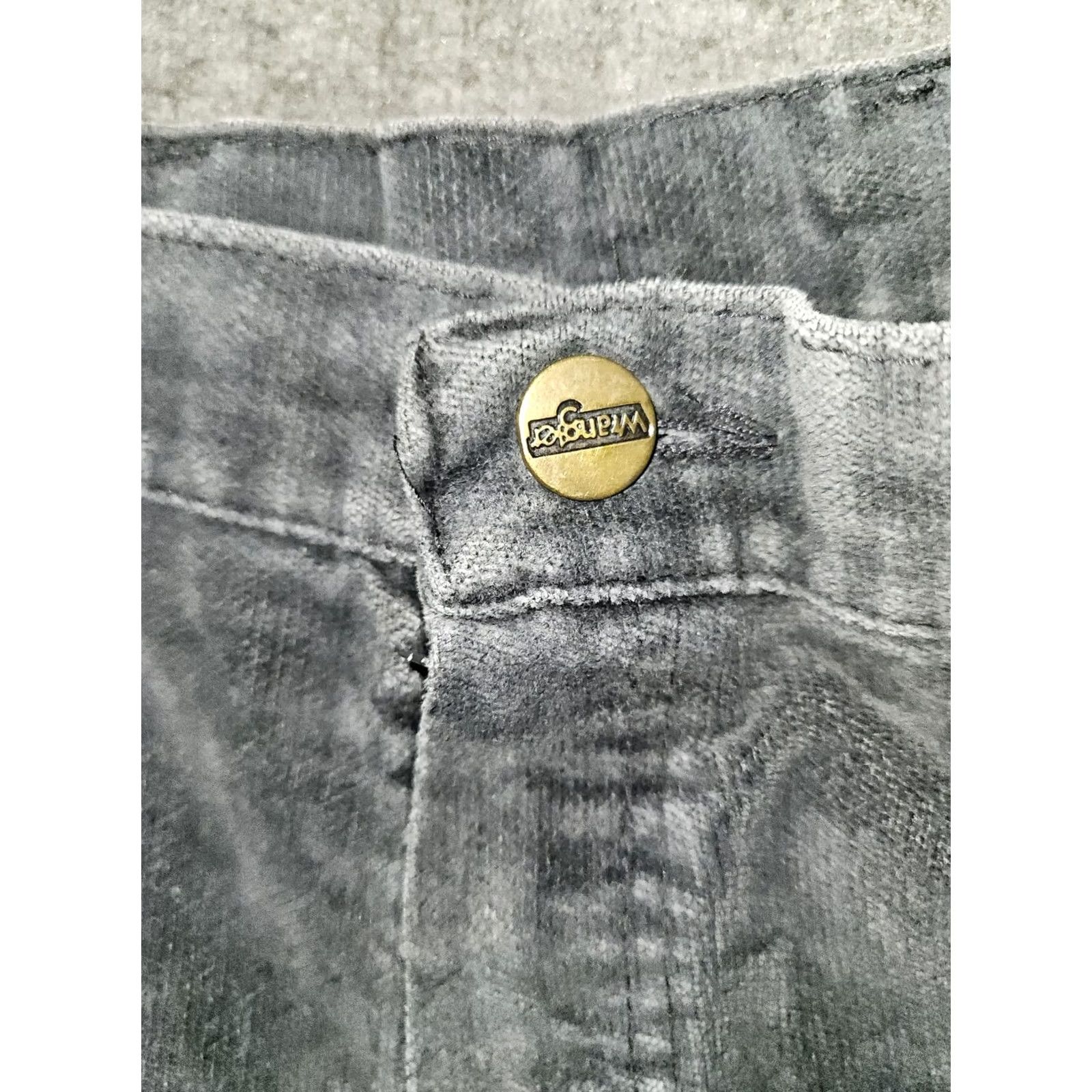 Wrangler VINTAGE Wrangler Corduroy Straight Leg Pants Women's 14 Gray Western USA Regular Inseam 30 in Logo Embroidered Pockets Vintage Women's Pants Size 36" / US 14 / IT 50 - 7 Thumbnail