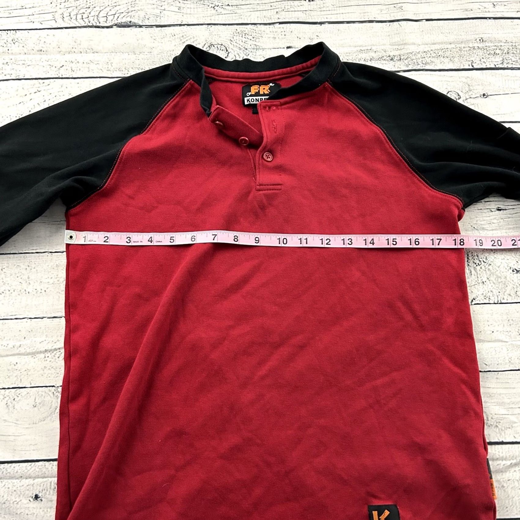 Vintage Konreco Fire Resistant Long Sleeve Button-Up Rugby Shirt Mens Small Red Black Size US S / EU 44-46 / 1 - 5 Thumbnail