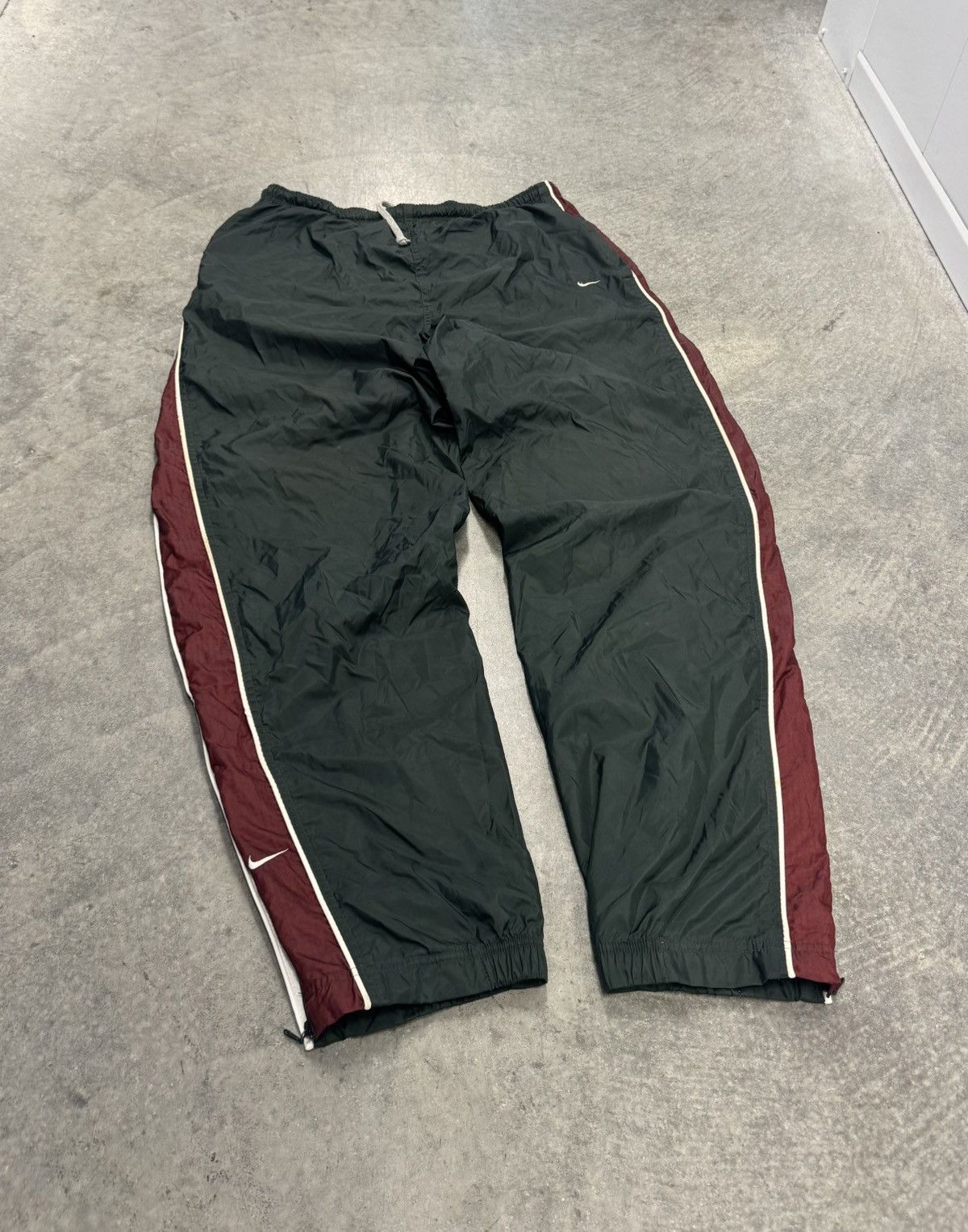 Nike Vintage 90’s Green Nike Track Pants Size US 38 / EU 54 - 1 Thumbnail