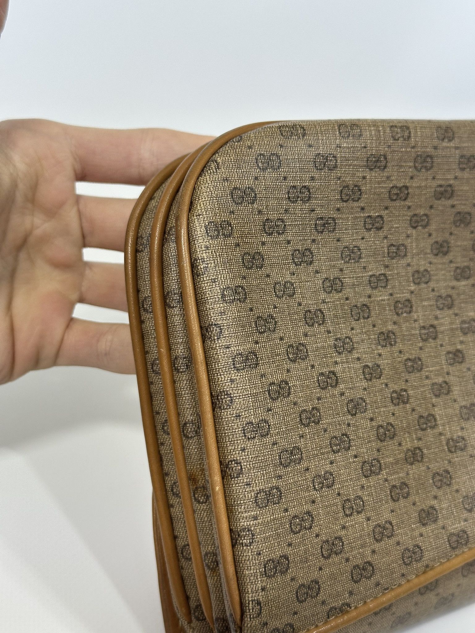 Gucci Gucci Crossbody Bag Micro GG Monogram Vintage Beige Size ONE SIZE - 22 Thumbnail