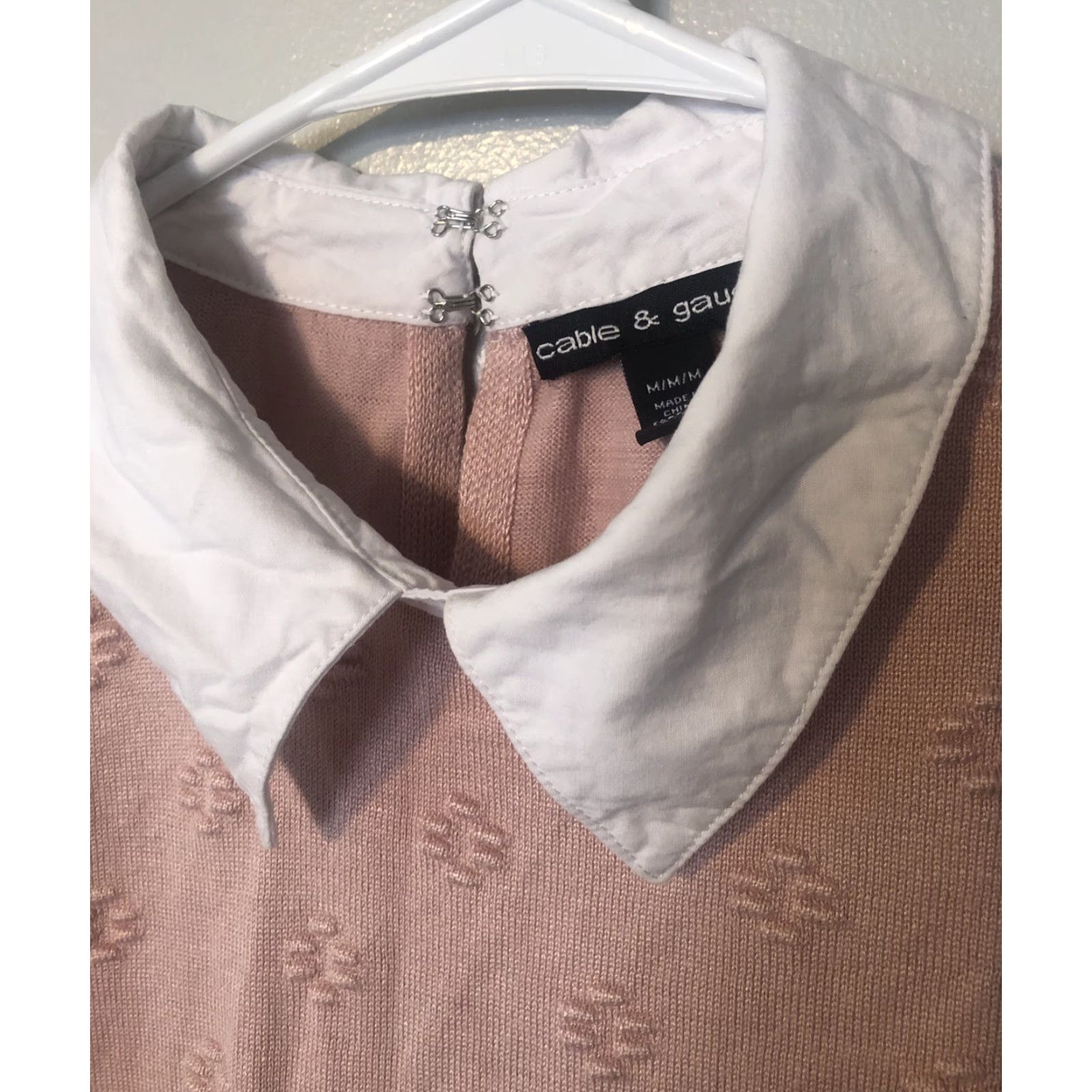 Vintage Cable & Gauge Pink Brushed Geometric Long Sleeve White Collared Sweater Sz M Size M / US 6-8 / IT 42-44 - 3 Thumbnail