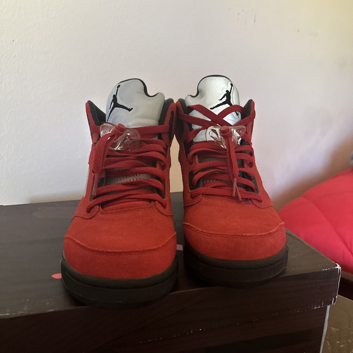 Jordan Brand Air Jordan 5 Raging Bulls Size US 8.5 / EU 41-42 - 3 Thumbnail