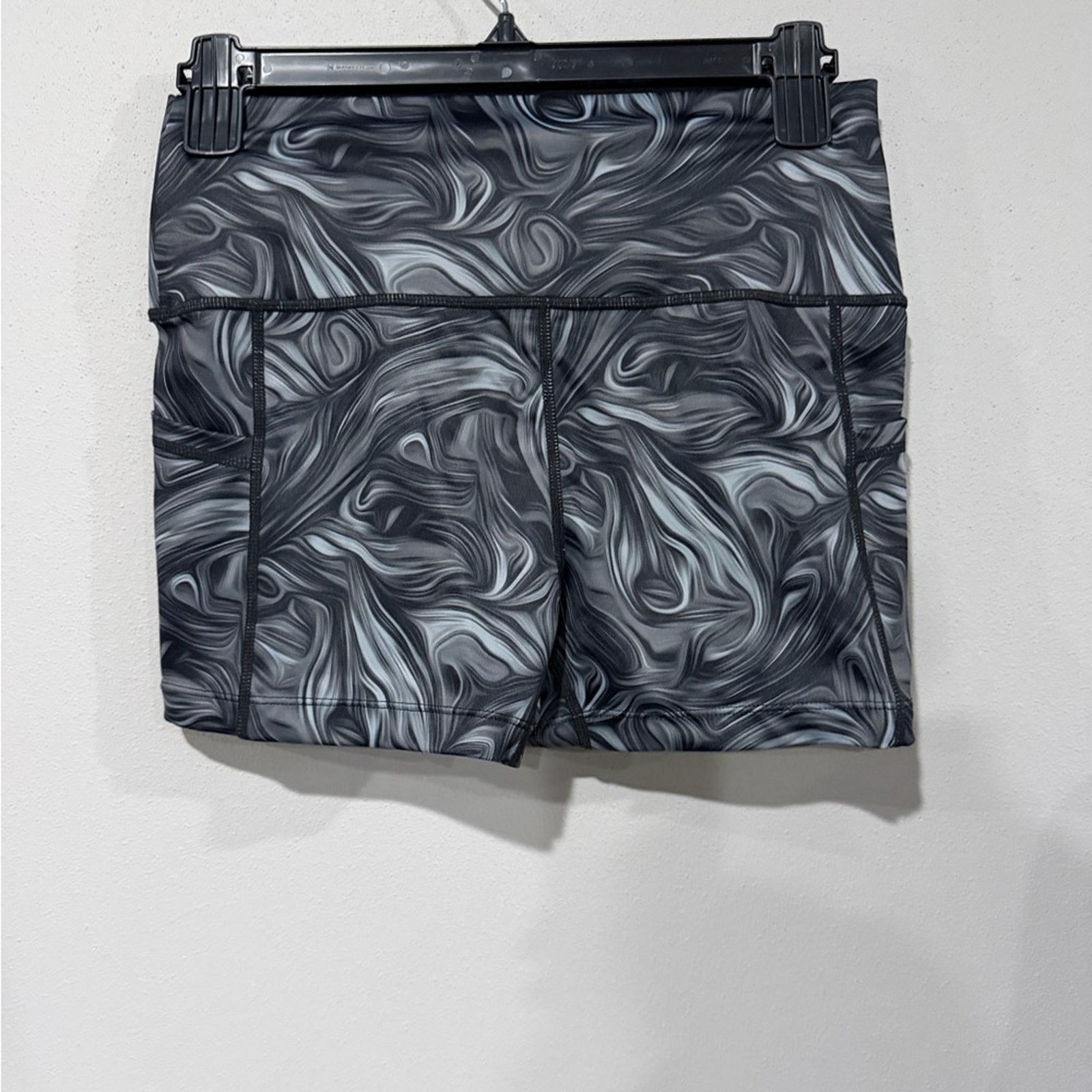 Other CVG 2.5" Inseam Swirl Marble Athletic Shorts Size Small Size 28" / US 6 / IT 42 - 5 Thumbnail