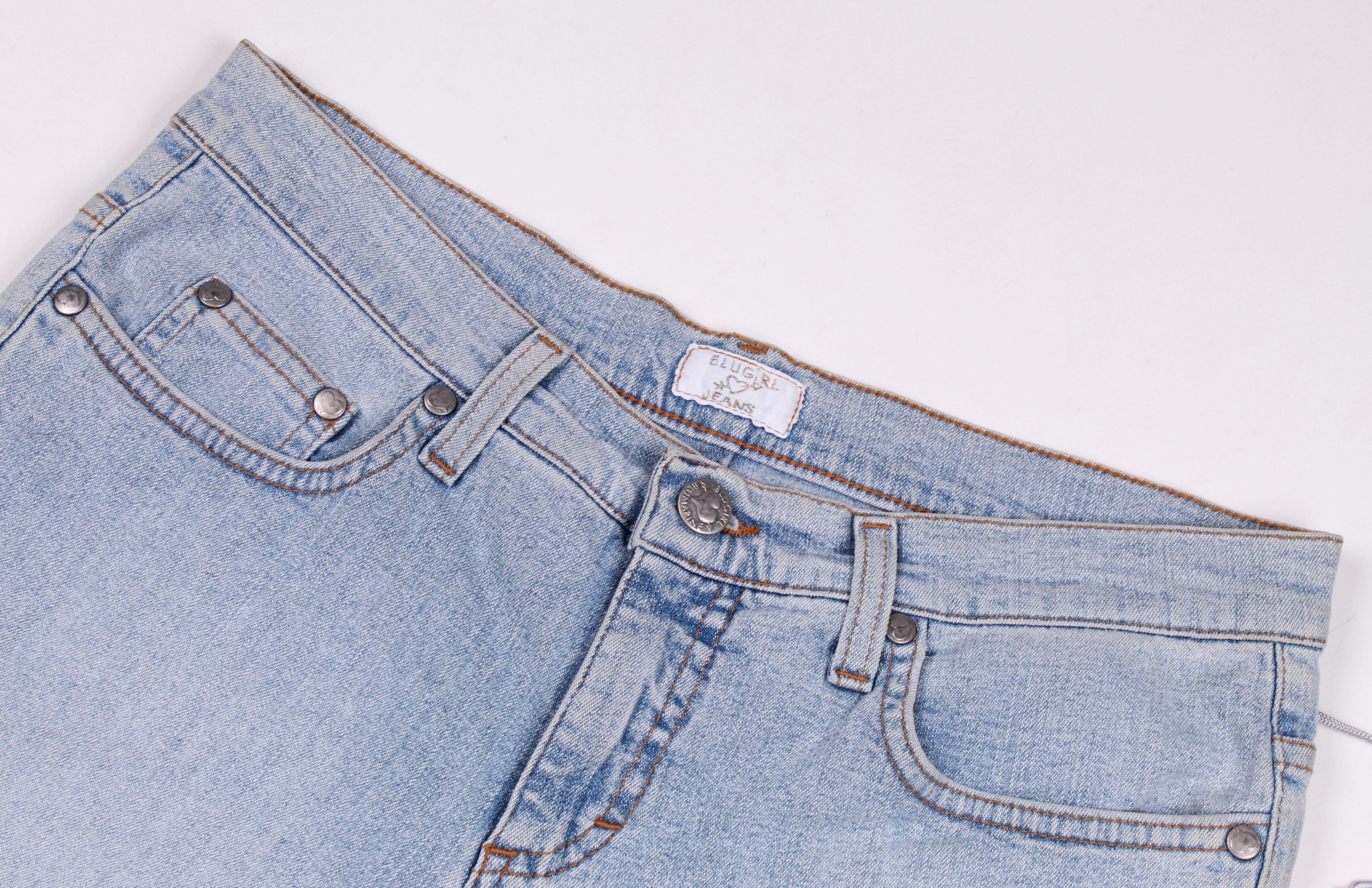 Blumarine × Vintage Vintage Blugirl Blumarine Y2K Hand Embroidered Shorts Size 30" / US 8 / IT 44 - 2 Thumbnail