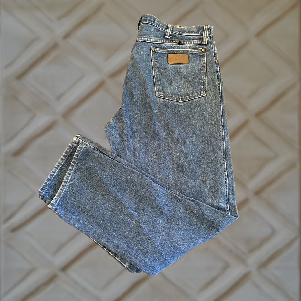 Wrangler VINTAGE Wrangler Jeans Cowboy Cut 36x30 USA Made Denim Blue Dark 5-Pocket Mens Western 80s 90s USA Mens Size US 36 / EU 52 - 1 Thumbnail
