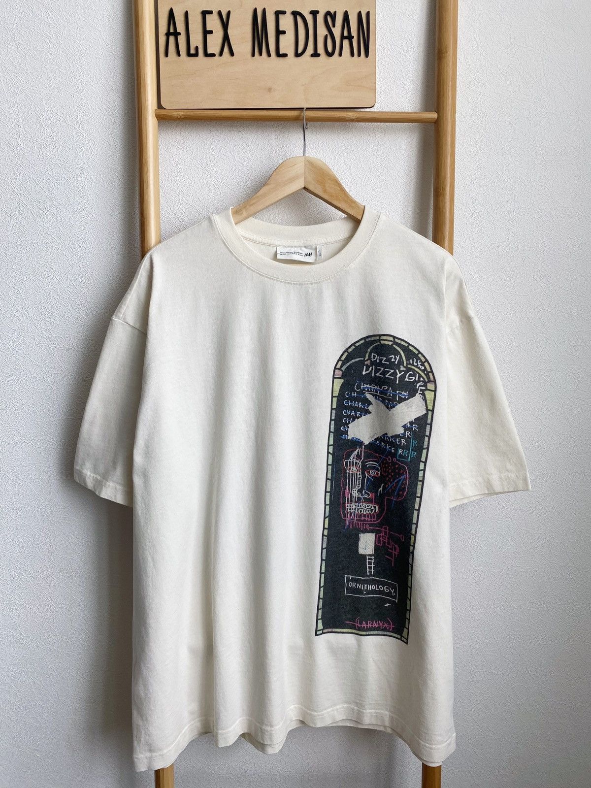 H&M × Jean-Michel Basquiat × Who Decides War WHO DECIDES WAR x BASQUIAT x H&M RELAXED FIT COTTON T-SHIRT Size US XL / EU 56 / 4 - 2 Thumbnail