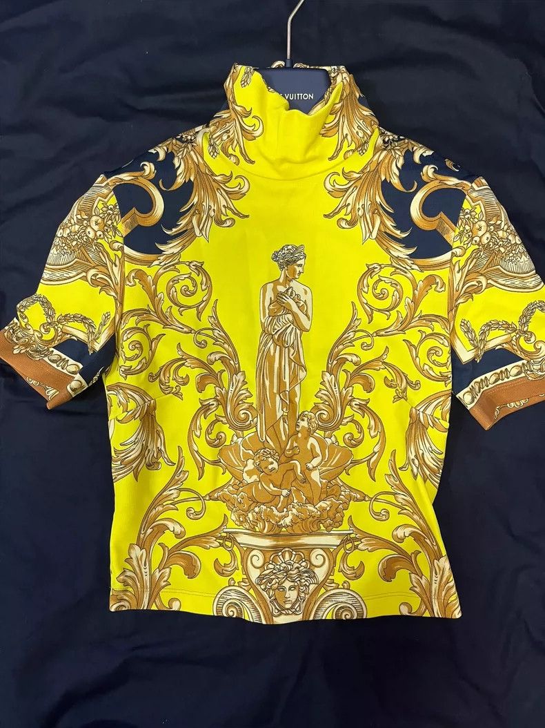 Versace Versace Women's tops Size M / US 6-8 / IT 42-44 - 1 Thumbnail