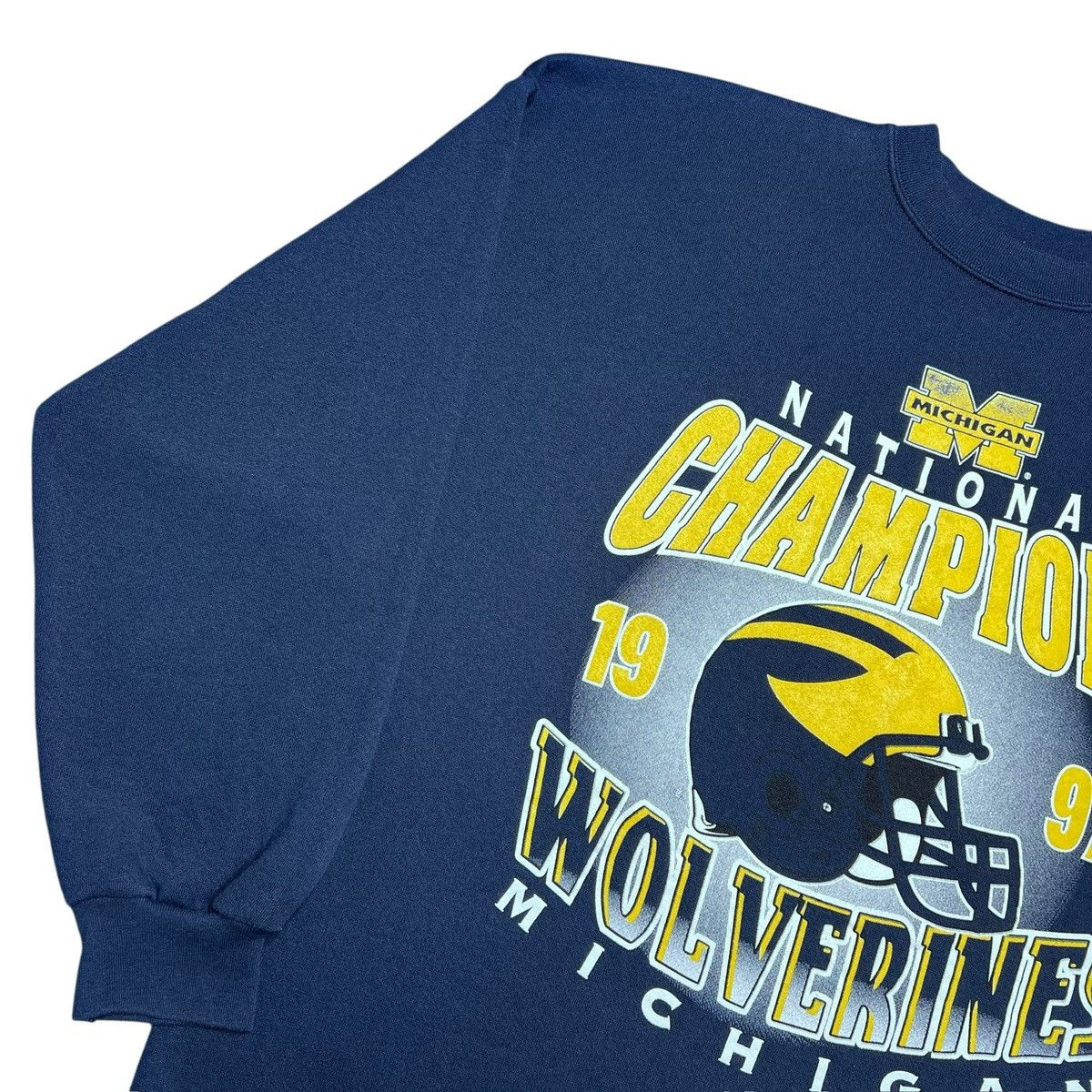 NCAA 1997 NCAA Michigan Wolverines National Champions Sweatshirt Size US XXL / EU 58 / 5 - 14 Thumbnail