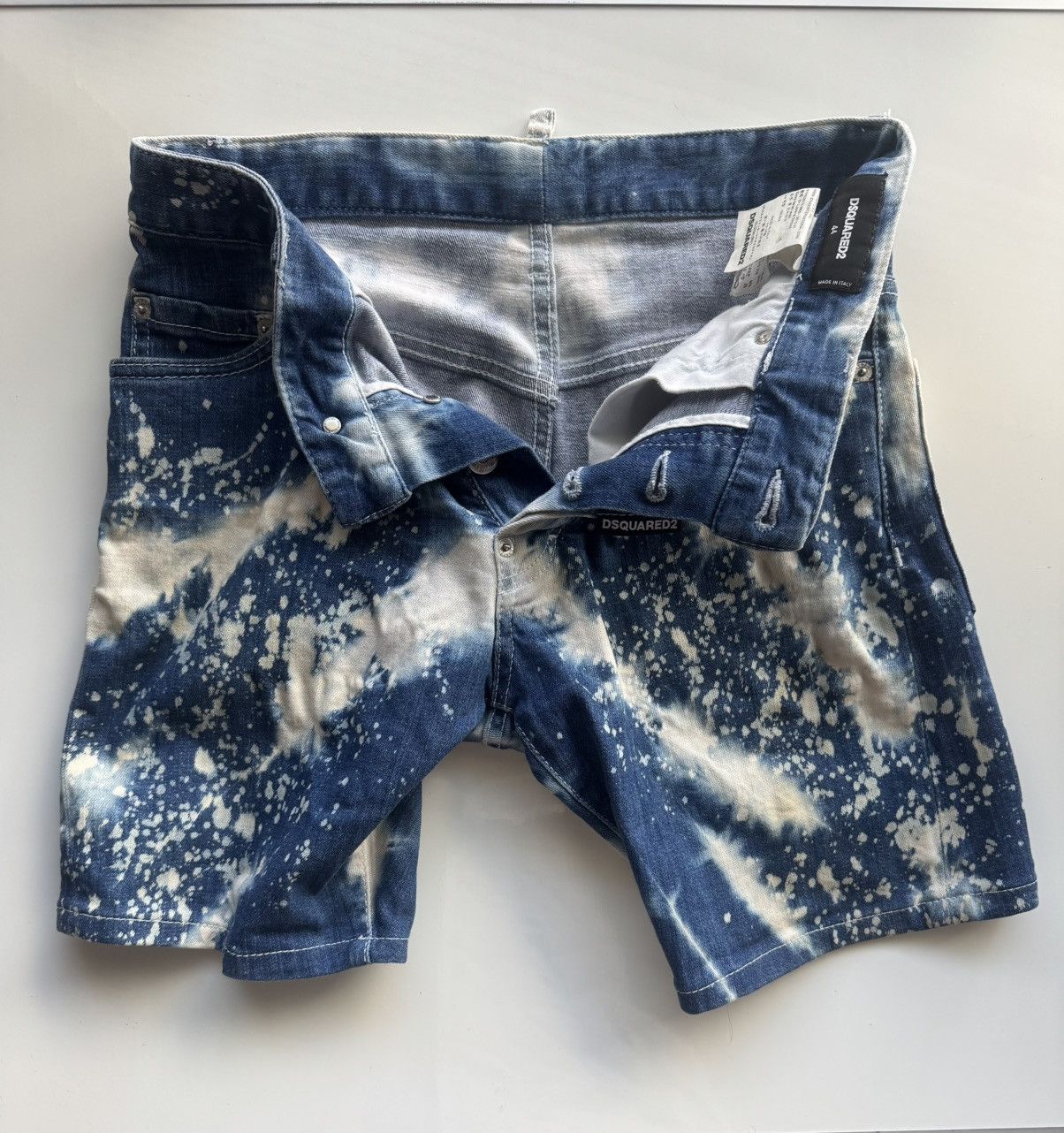Dsquared2 DSQUARED2 Sexy Twist Paint Splatter Denim Shorts IT44 Size US 28 / EU 44 - 5 Thumbnail
