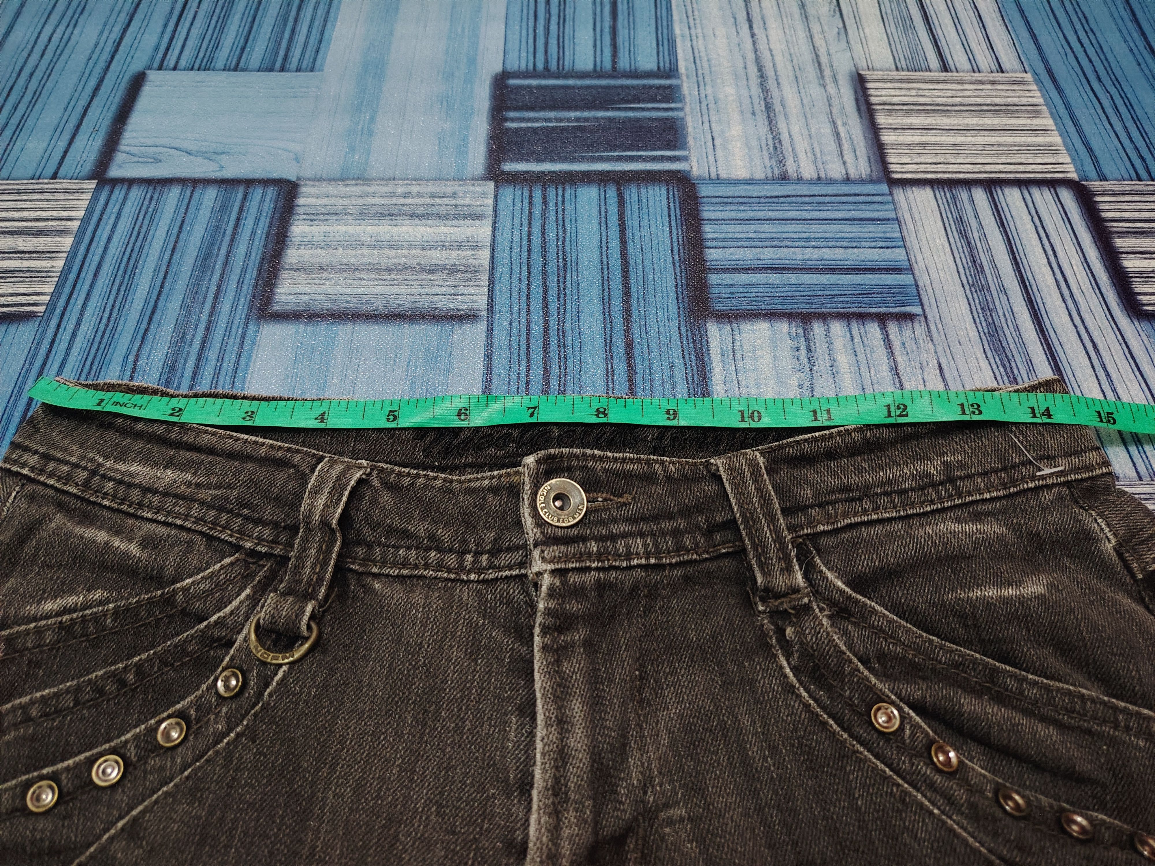 Le Grande Bleu (L.G.B.) Japanese Nicole Club Washed Black Distressed Flared Jeans Size US 29 - 22 Thumbnail