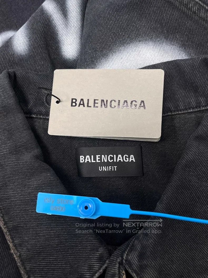 Balenciaga Balenciaga Spray Paint Effect Logo Denim Jacket Size US S / EU 44-46 / 1 - 5 Thumbnail