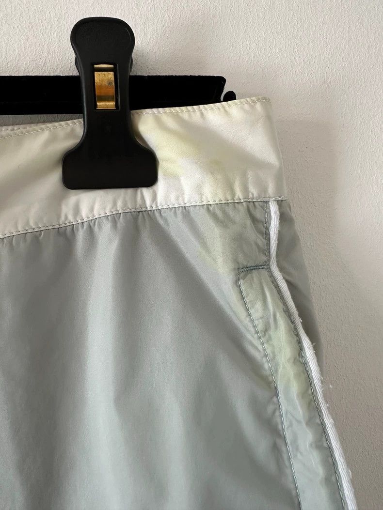 Prada Prada Men's color-blocked nylon fabric short 2501-Nextarrow Size US 38 / EU 54 - 7 Thumbnail