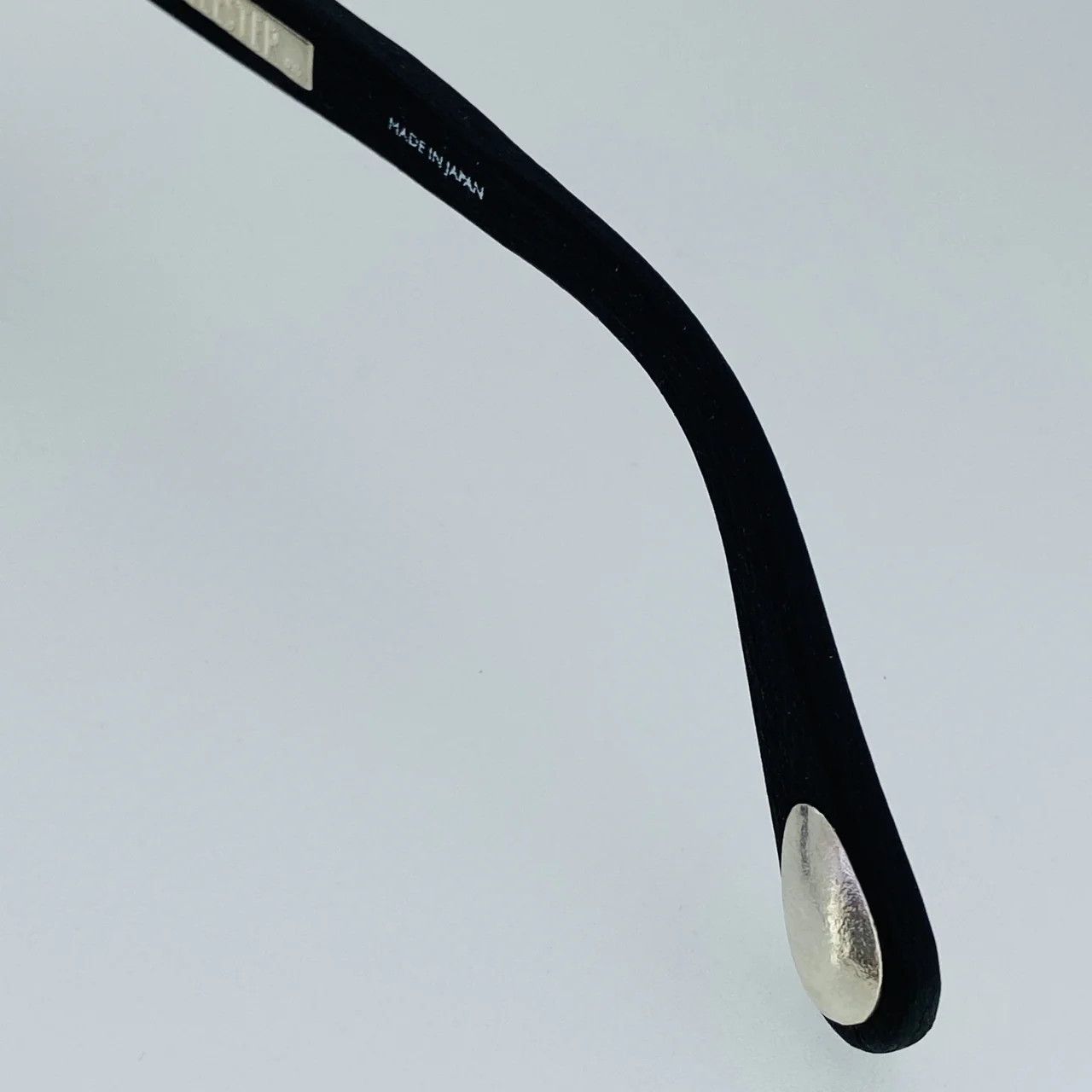 Ann Demeulemeester Ann Demeulemeester Sunglasses Flat Top Black and Grey Mirror Size ONE SIZE - 7 Thumbnail