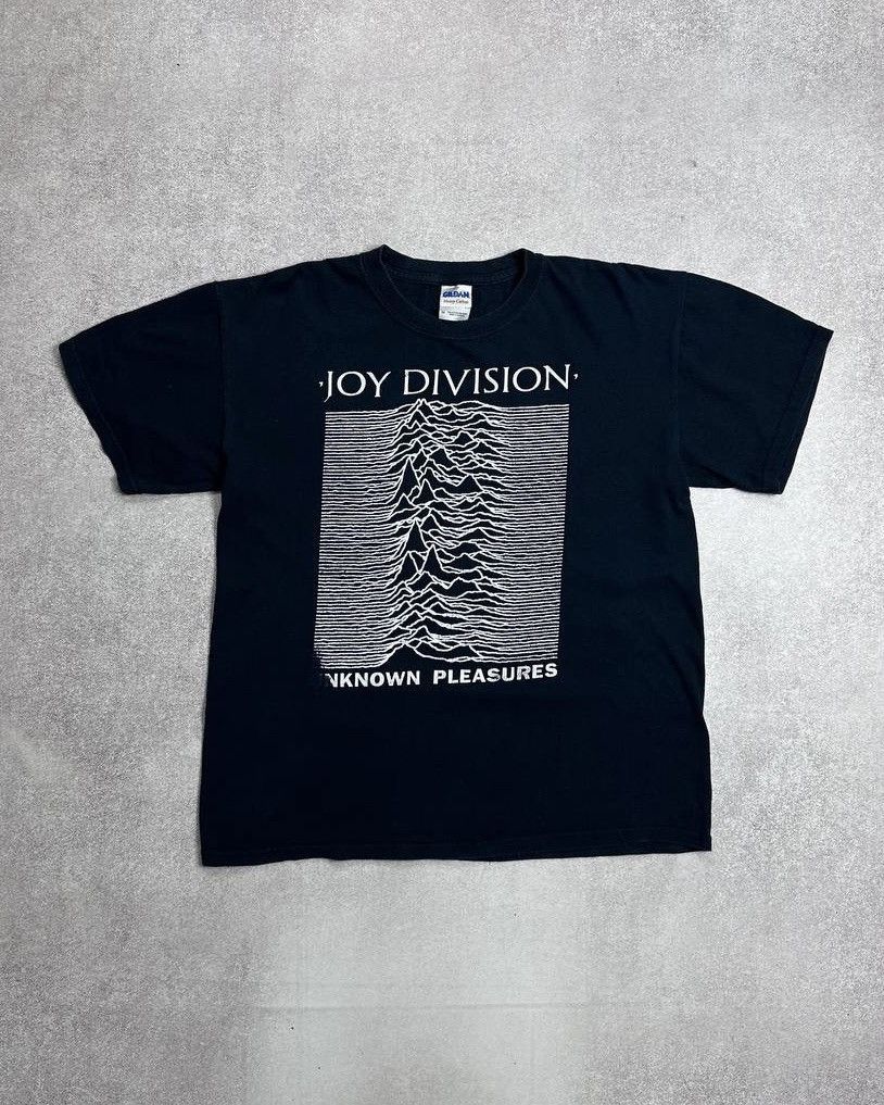 Band Tees Vintage 90s Joy Division Uknown Pleasures Band T-shirt M Size US M / EU 48-50 / 2 - 1 Thumbnail