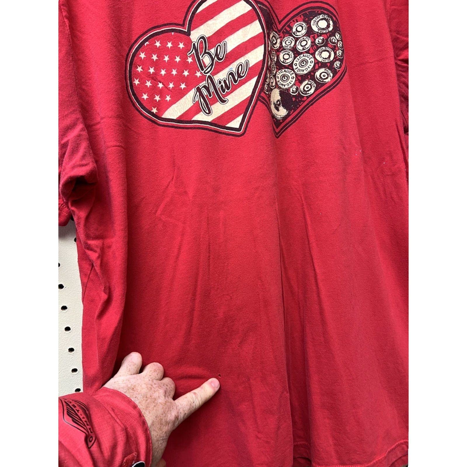 Vintage Grunt Style T-Shirt Distressed Be Mine Heart Amunition Tee 2XL Red Gun Rights Men Short Sleeve Crew Neck Cotton Shirt Size US XXL / EU 58 / 5 - 5 Thumbnail