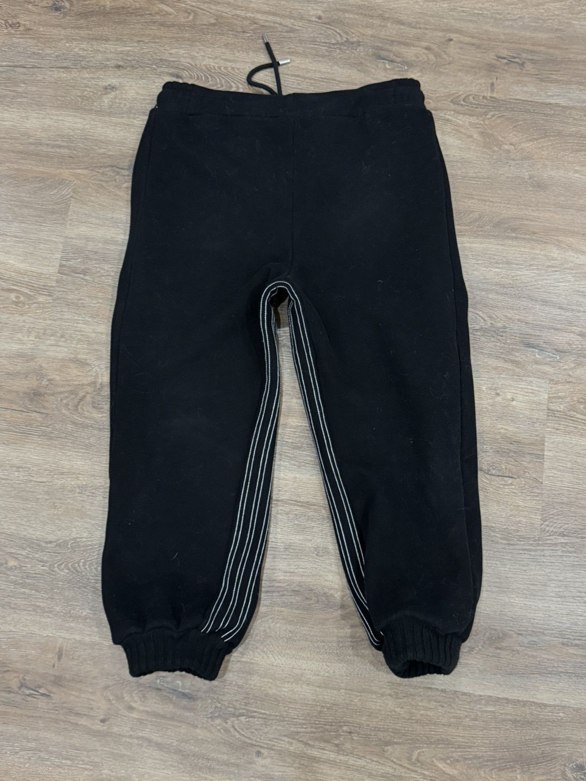 Ader Error ADERERROR "After Blue" Twin Heart Sweatpants - Black Size US 31 - 4 Thumbnail