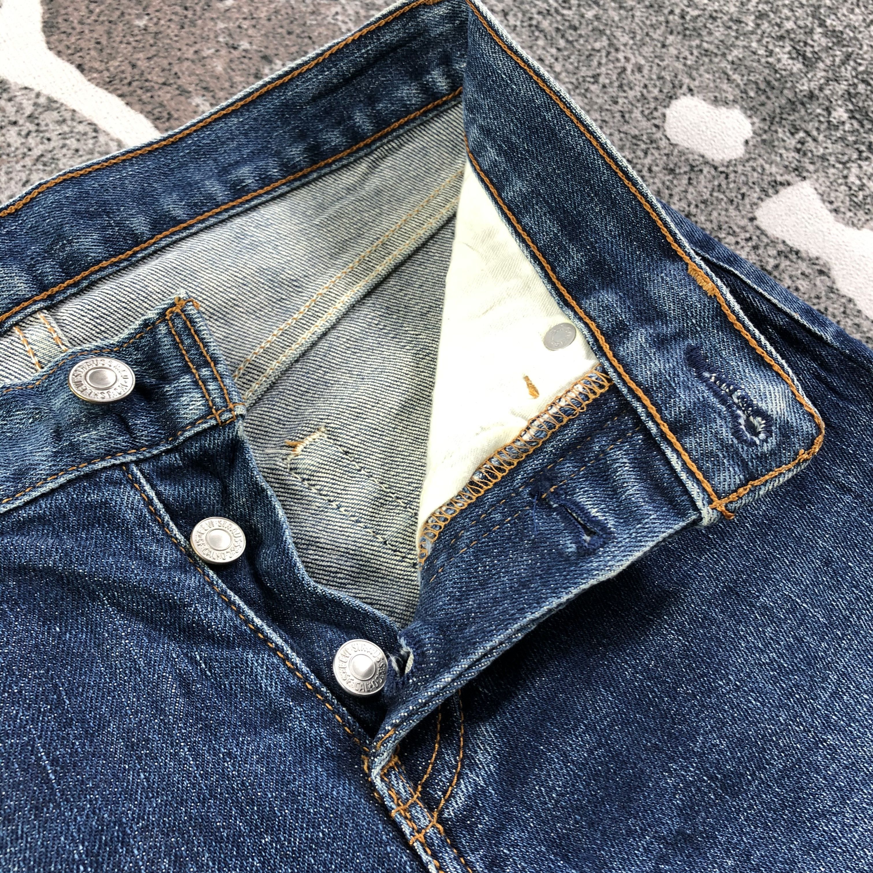 Levi's Vintage Levis 511 Jeans Dark Wash Denim KJ1841 Size 27" / US 4 / IT 40 - 7 Thumbnail