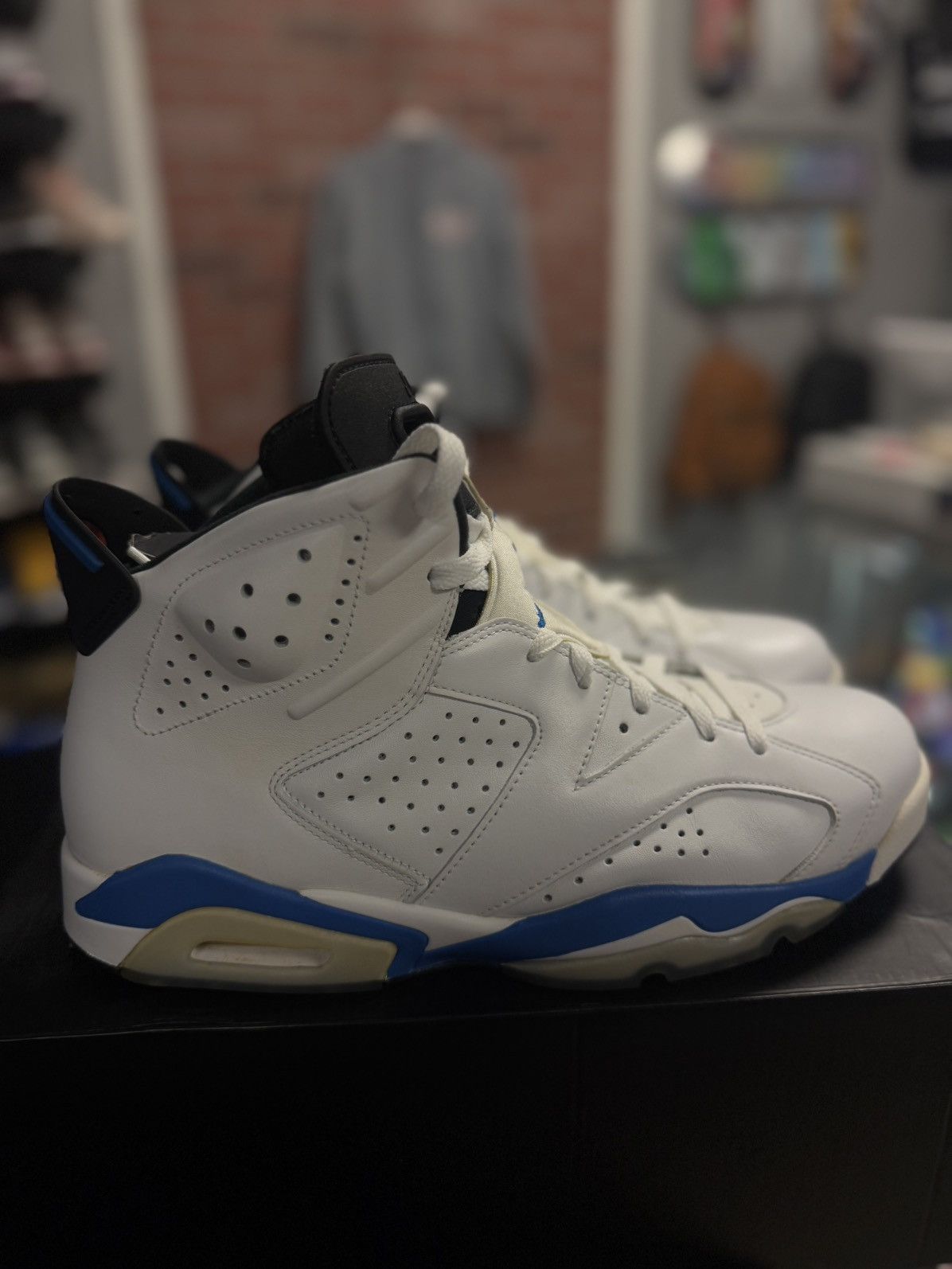 Jordan Brand × Nike Nike Air Jordan 6 Retro Sport Blue 2014 Men's Size 12 Size US 12 / EU 45 - 11 Thumbnail