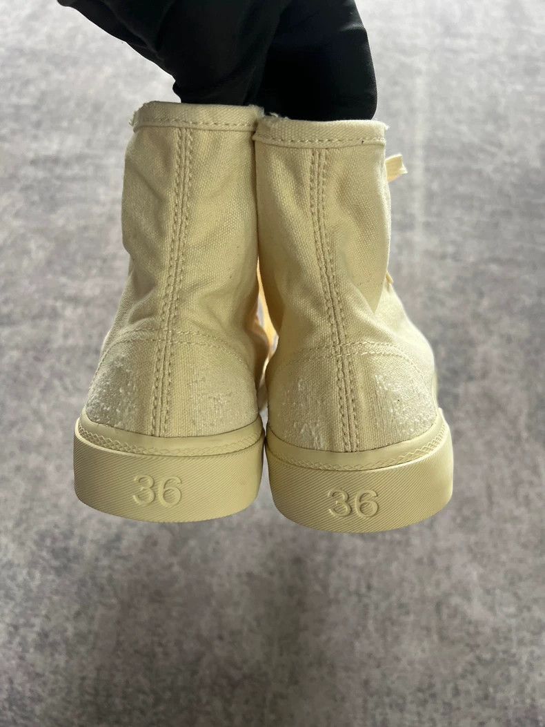 Balenciaga Balenciaga Balenciaga Canvas Shoes Size 36 -2507 Size US 6 / IT 36 - 4 Thumbnail