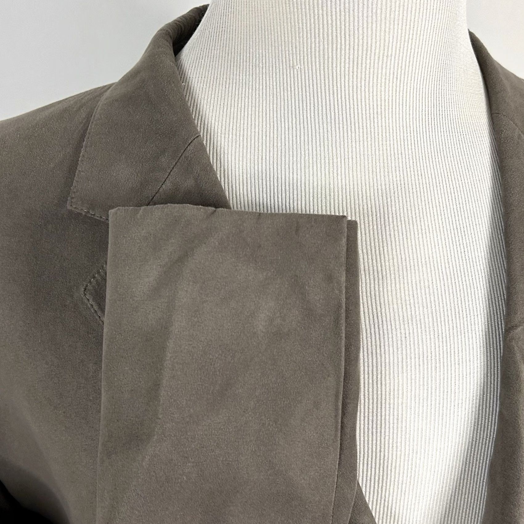 Jos. A. Bank Jos A Bank Sport Coat Beige Sueded Micropoly 50R Three-Button Lined Vented Jacket/Coat Regular Mens Size US XS / EU 42 / 0 - 5 Thumbnail