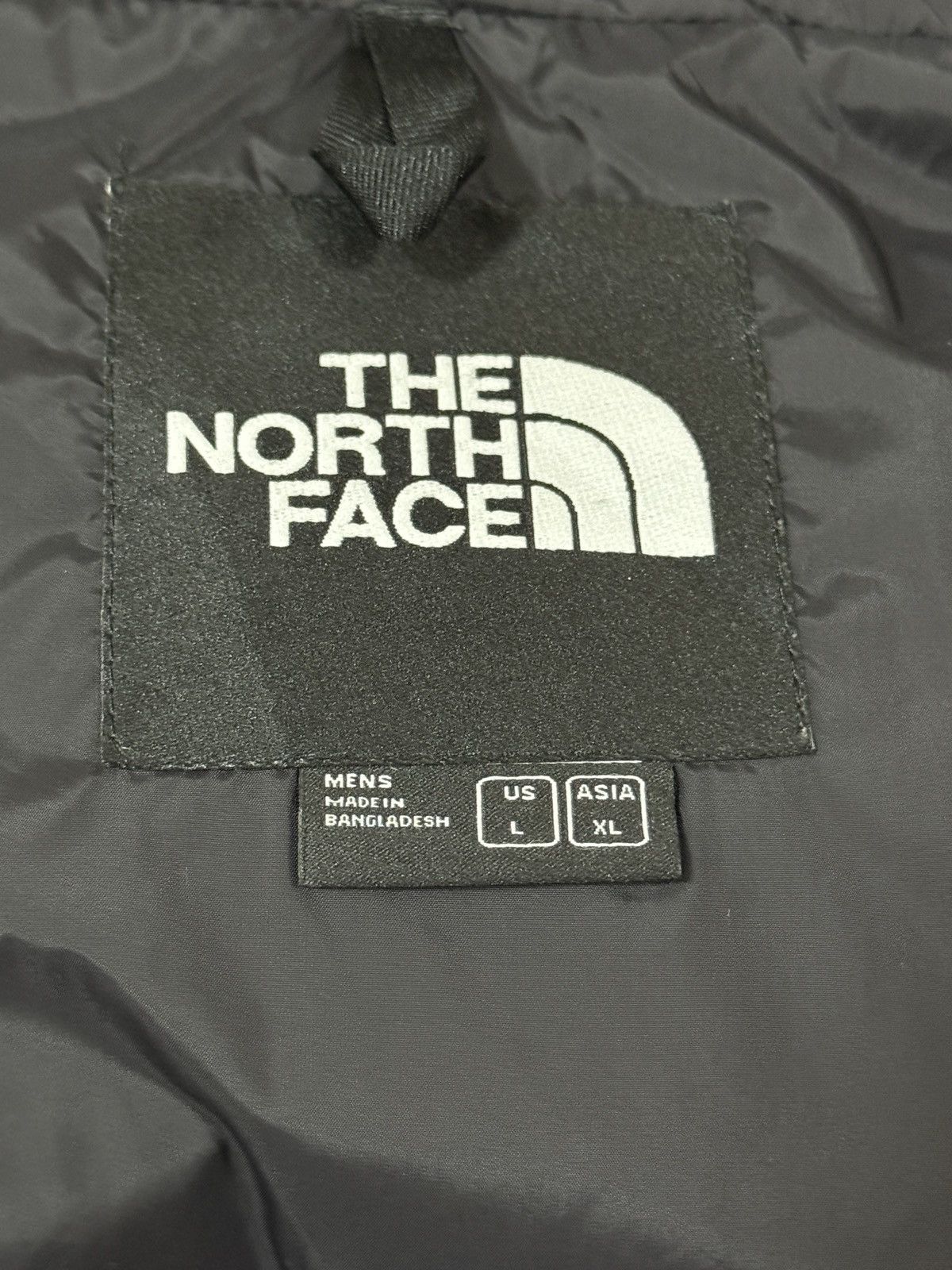 The North Face The North Face 700 Retro Nuptse Jacket TNF White/TNF Black Size US L / EU 52-54 / 3 - 7 Thumbnail