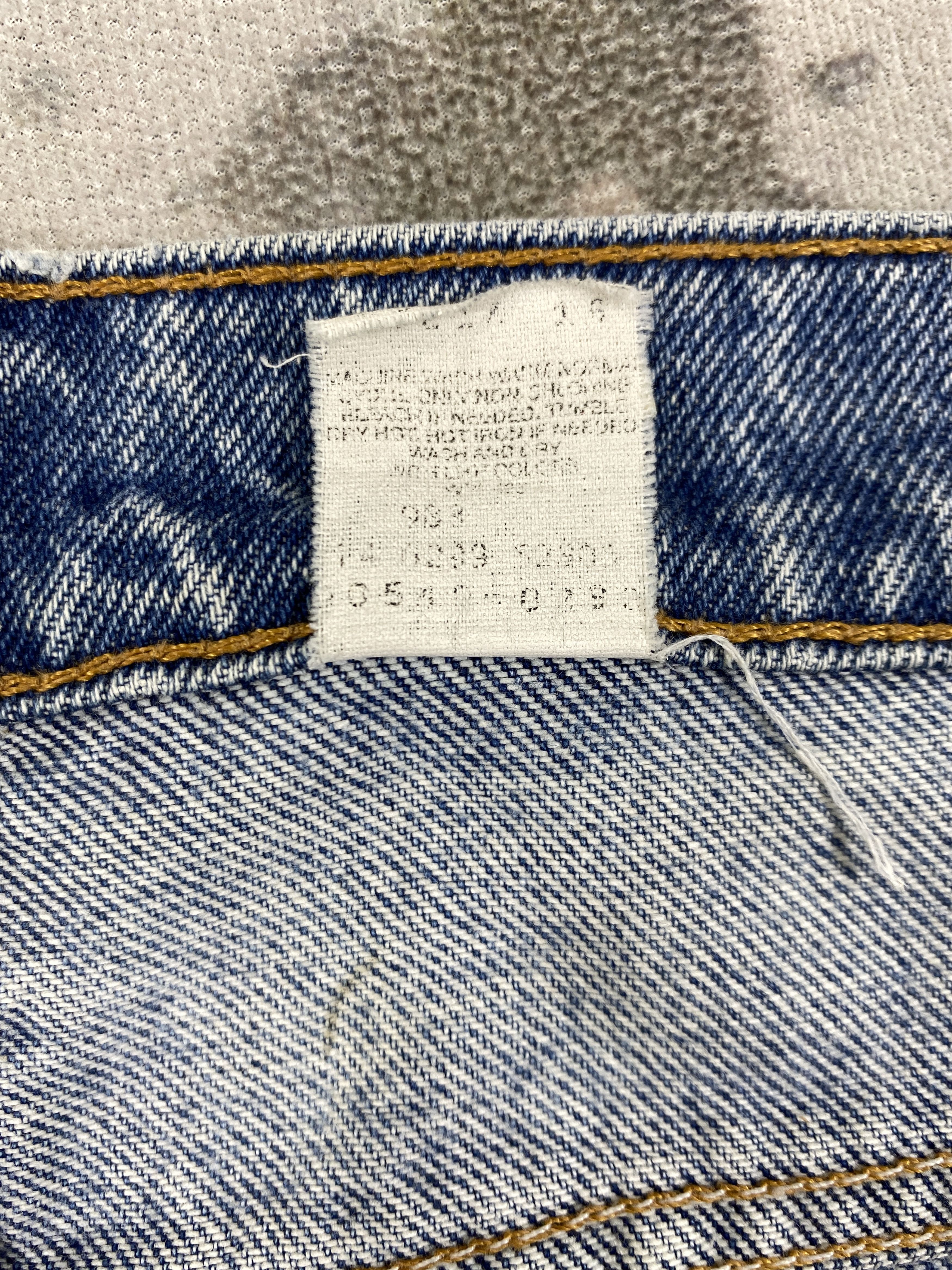 Levi's Rare Wash Vintage Levi's 912 Jeans 39x33 Denim -JN1916 Size US 39 - 10 Thumbnail
