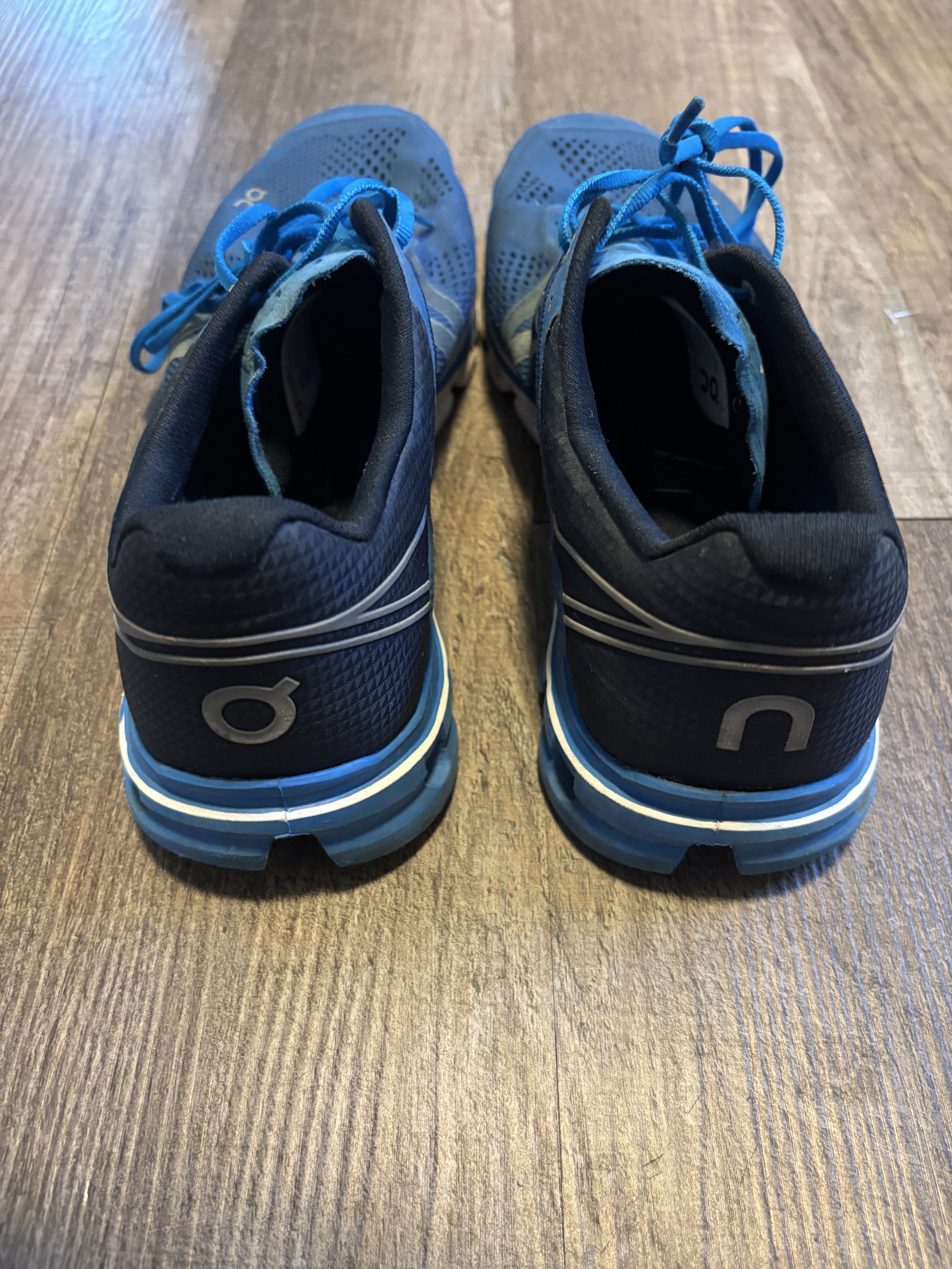 On On Cloud Cloudflow 1 'River / Navy' Lowtop Running Sneakers Size US 10.5 / EU 43-44 - 4 Thumbnail