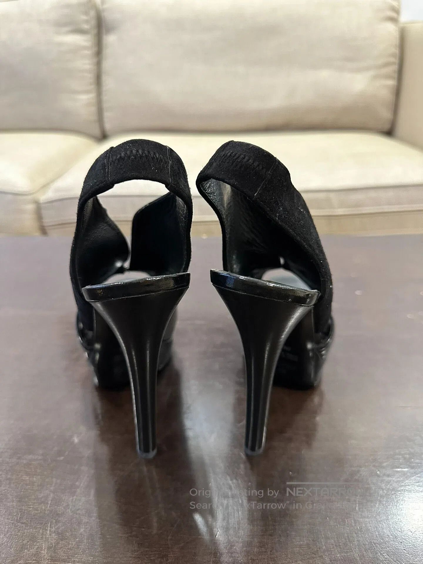 Fendi Fendi Patent Leather & Velvet Women's Heels. Size US 5 / IT 35 - 5 Thumbnail