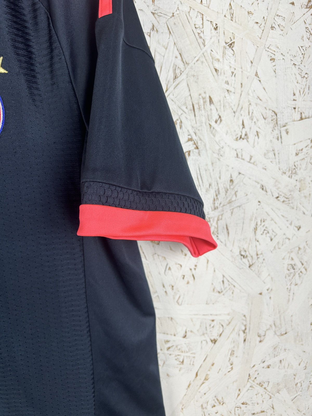 Adidas 00s Adidas Bayern Munchen 2015/16 Third Kit Soccer Jersey S Size US S / EU 44-46 / 1 - 3 Thumbnail